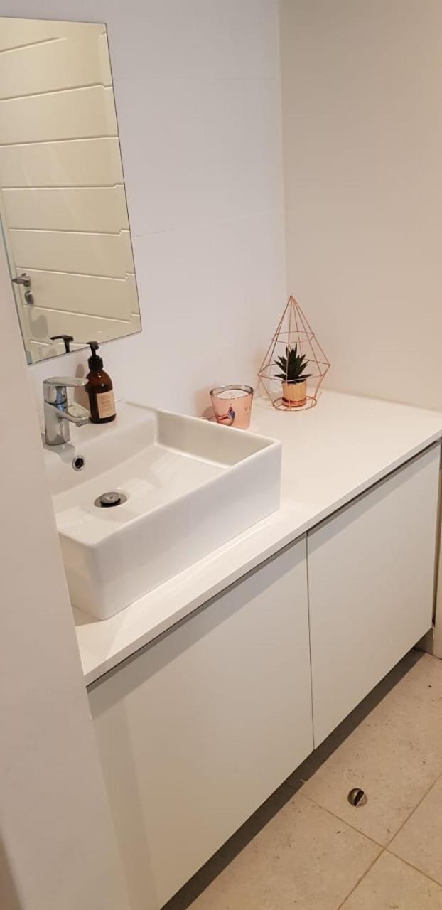 One-Bedroom Apartment - Photo 10