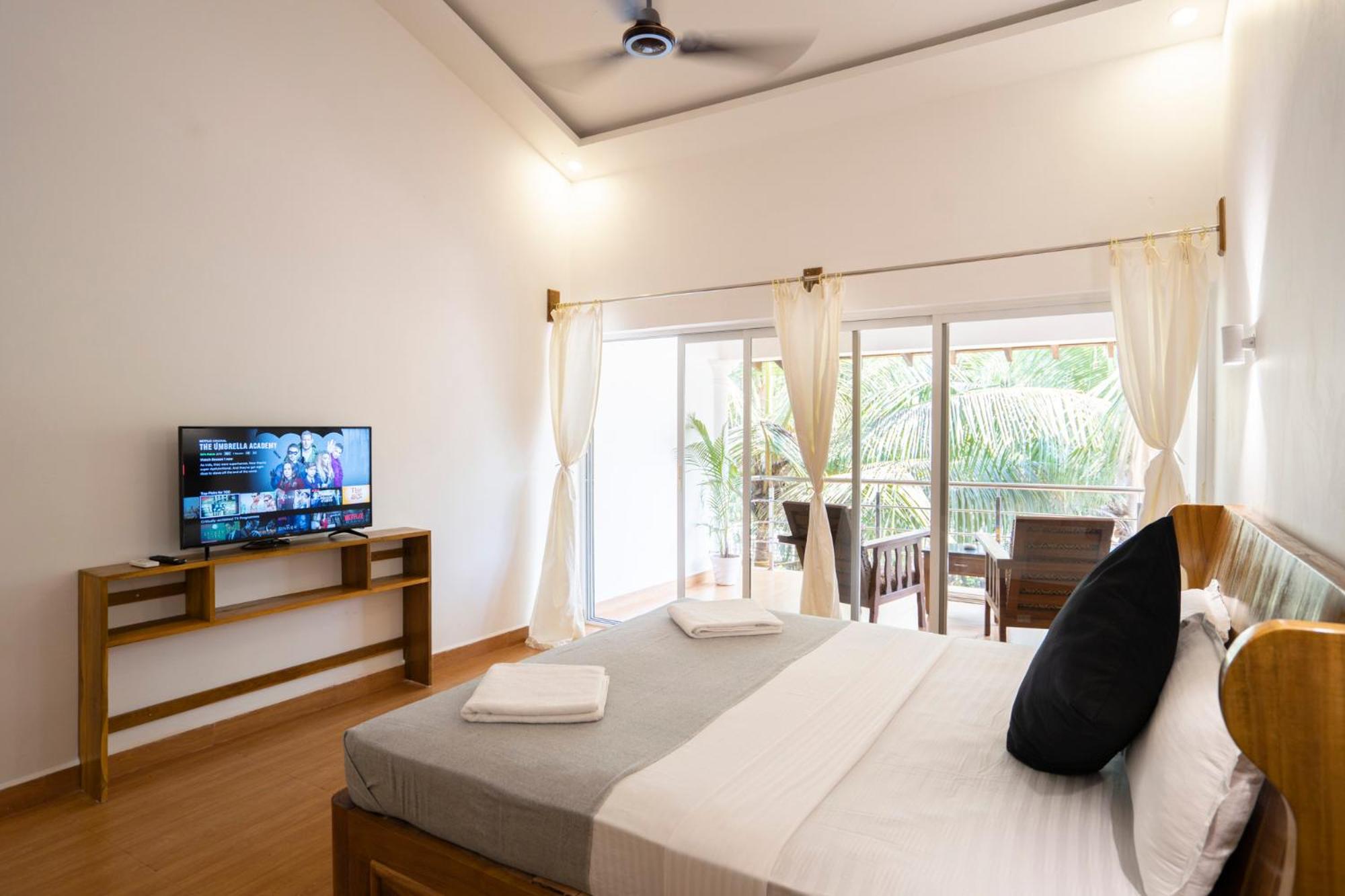 Superior King Room
