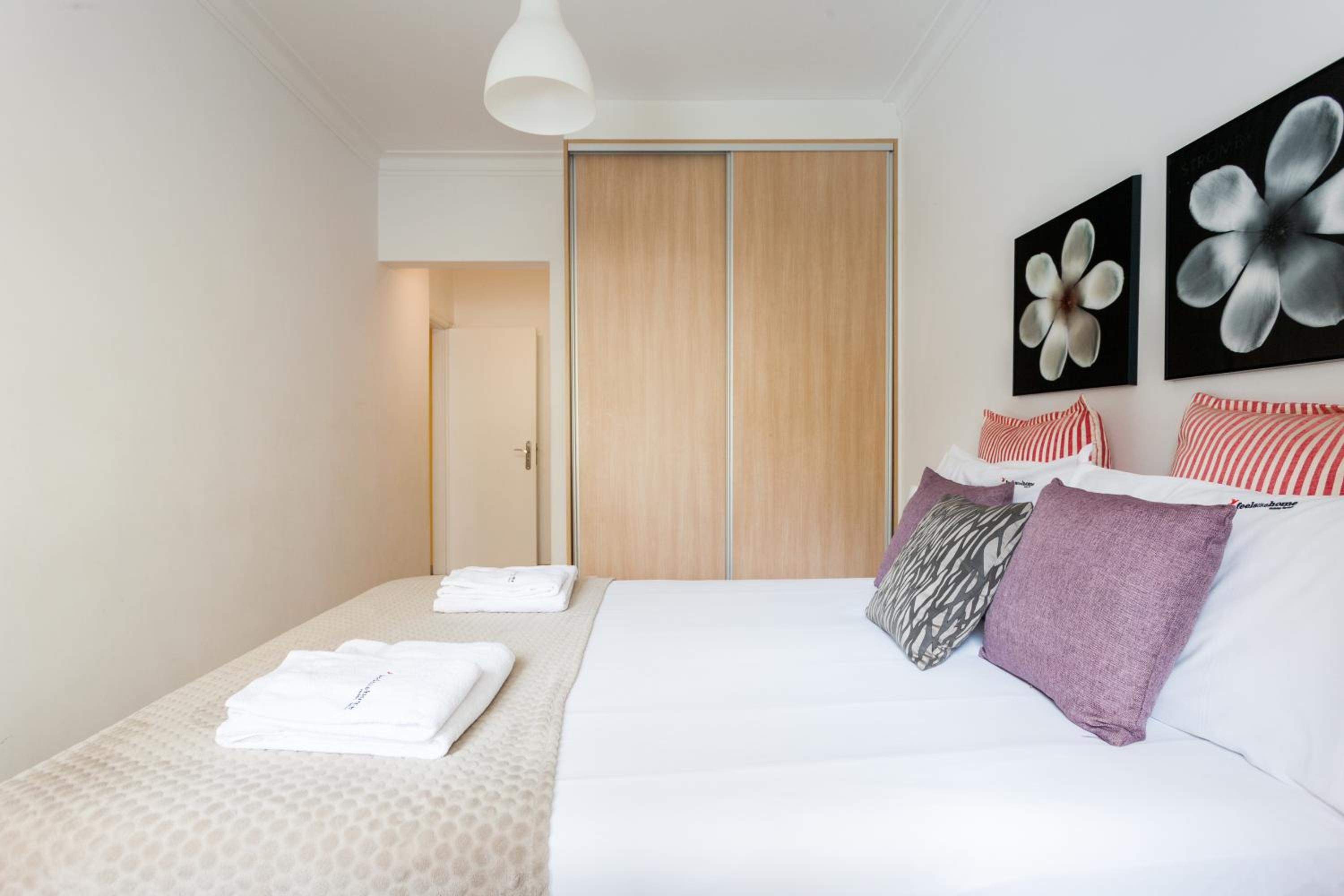 Two-Bedroom Apartment - Photo 4