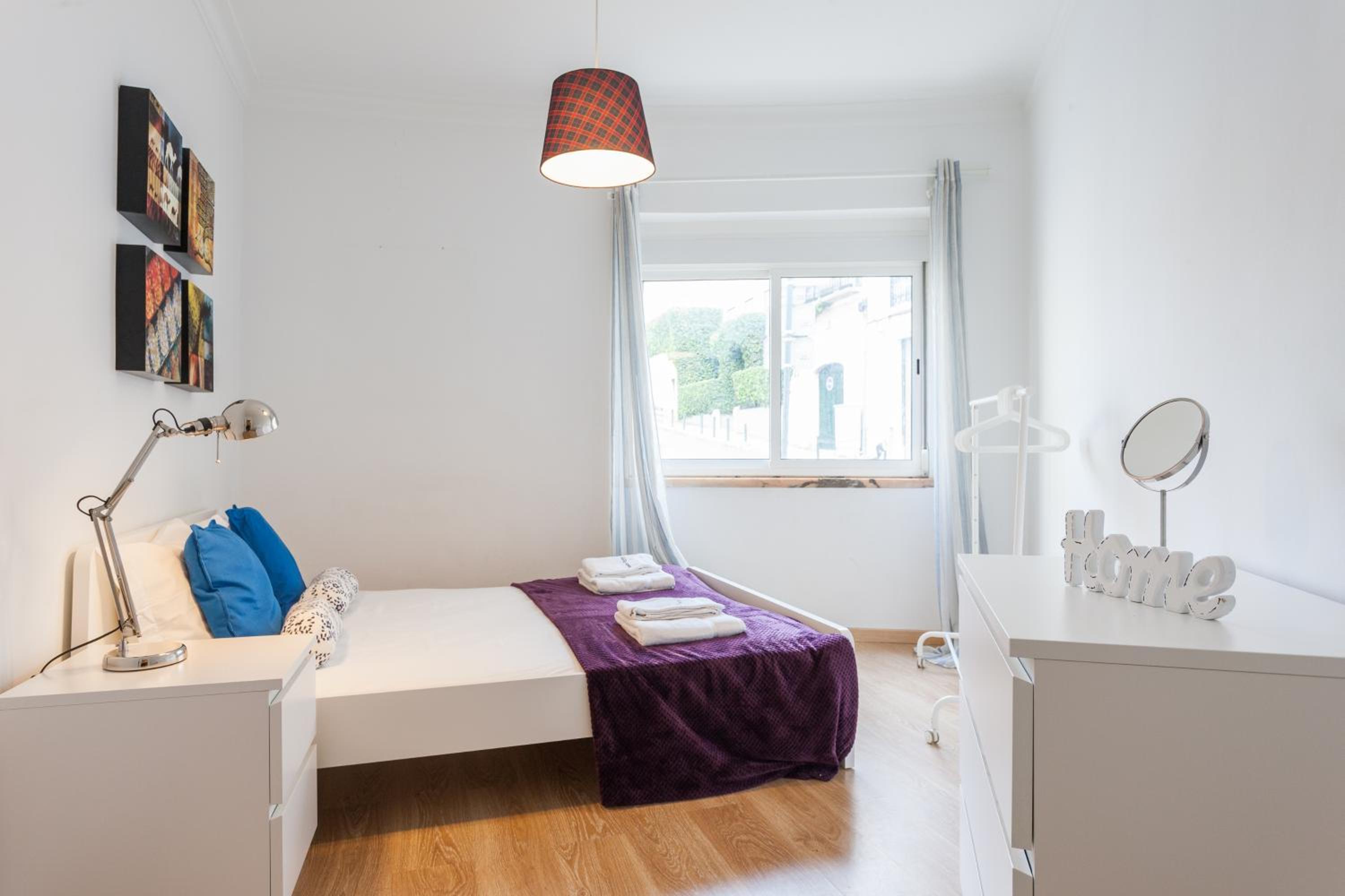 Two-Bedroom Apartment - Photo 14