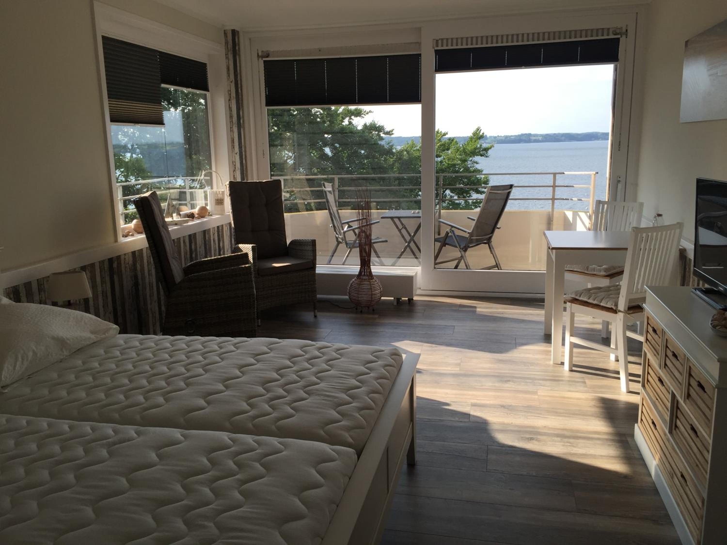 Apartment with Sea View photo 1
