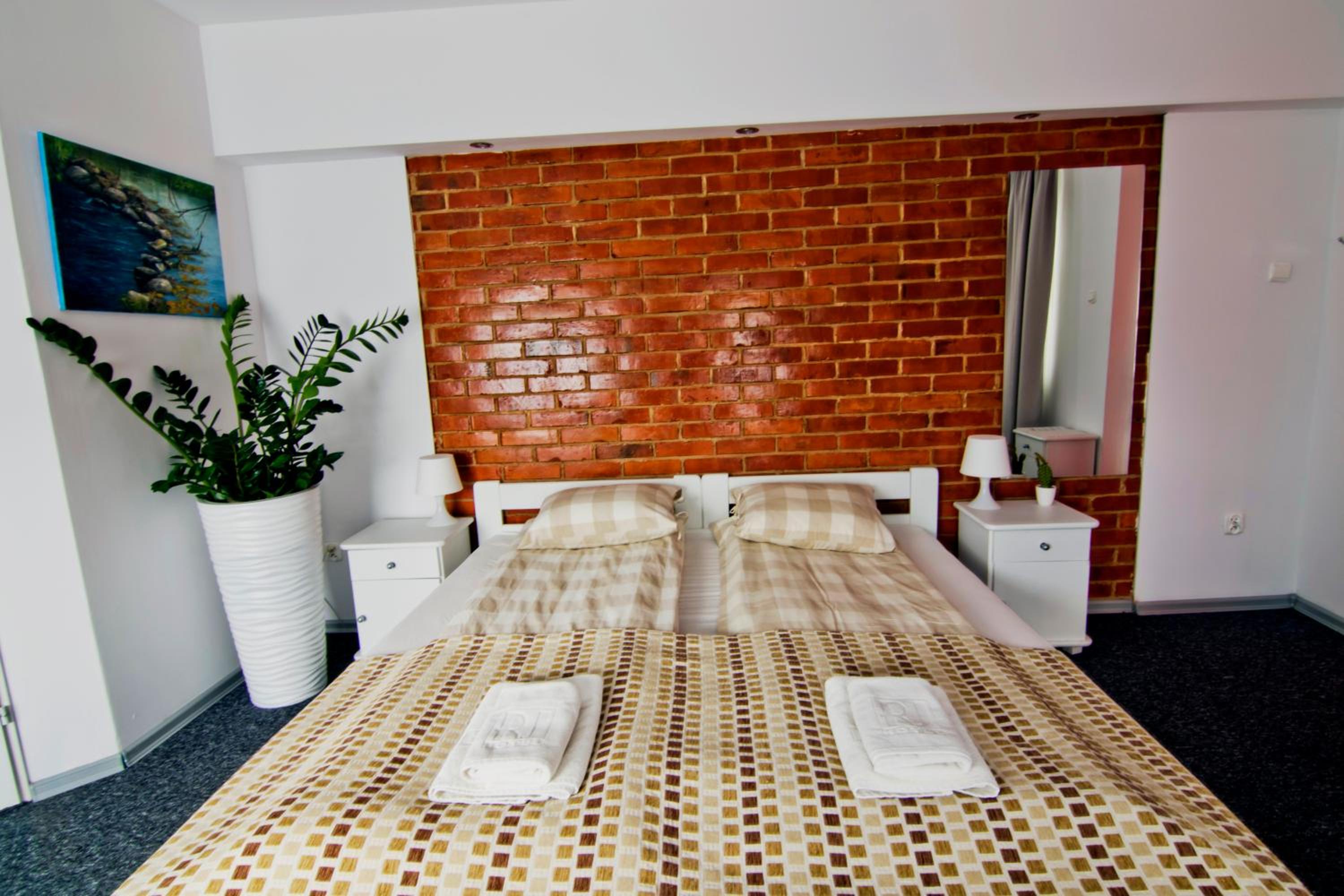 Double or Twin Room - Photo 3