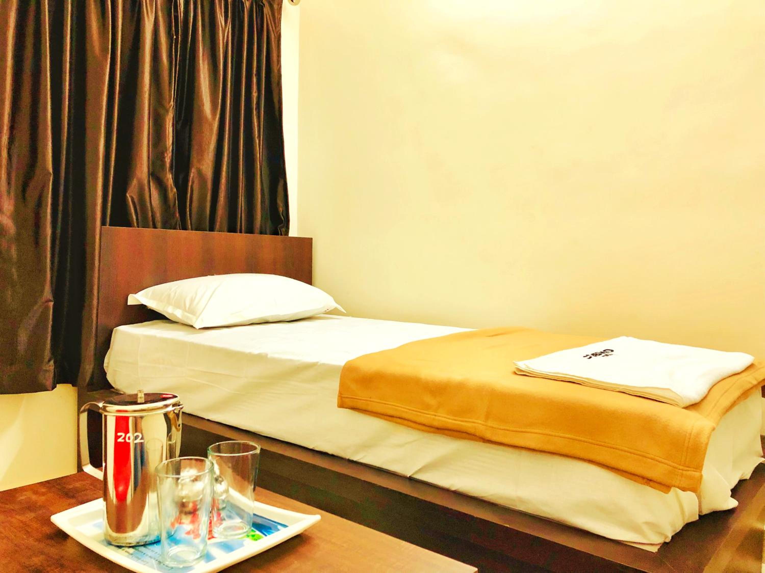 Deluxe Single Room