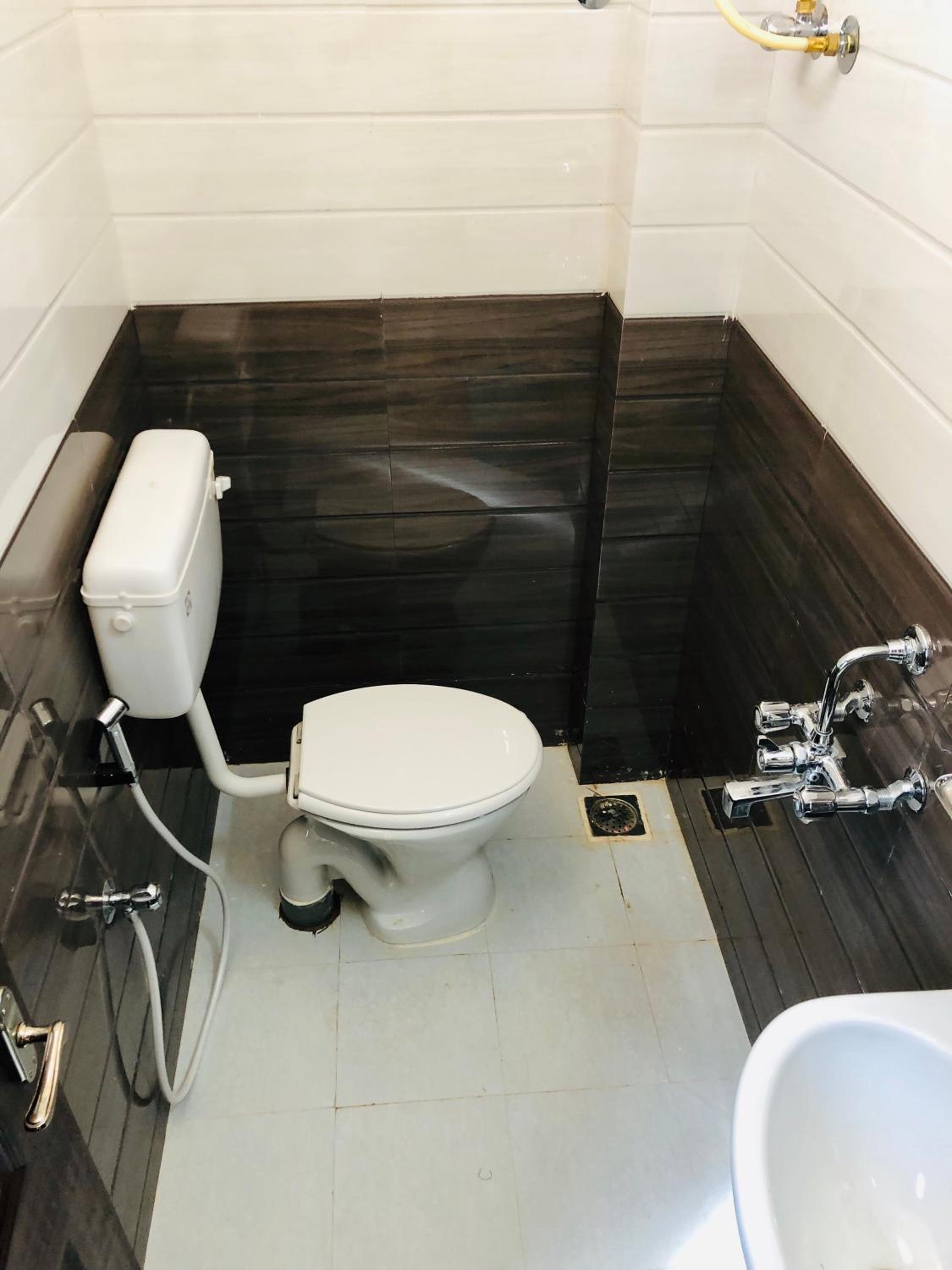 Deluxe Single Room photo 3