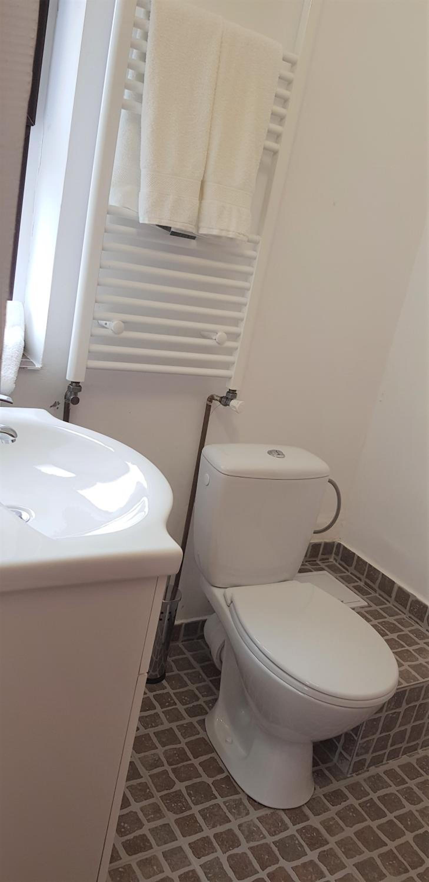 Triple Room with Private Bathroom photo 3