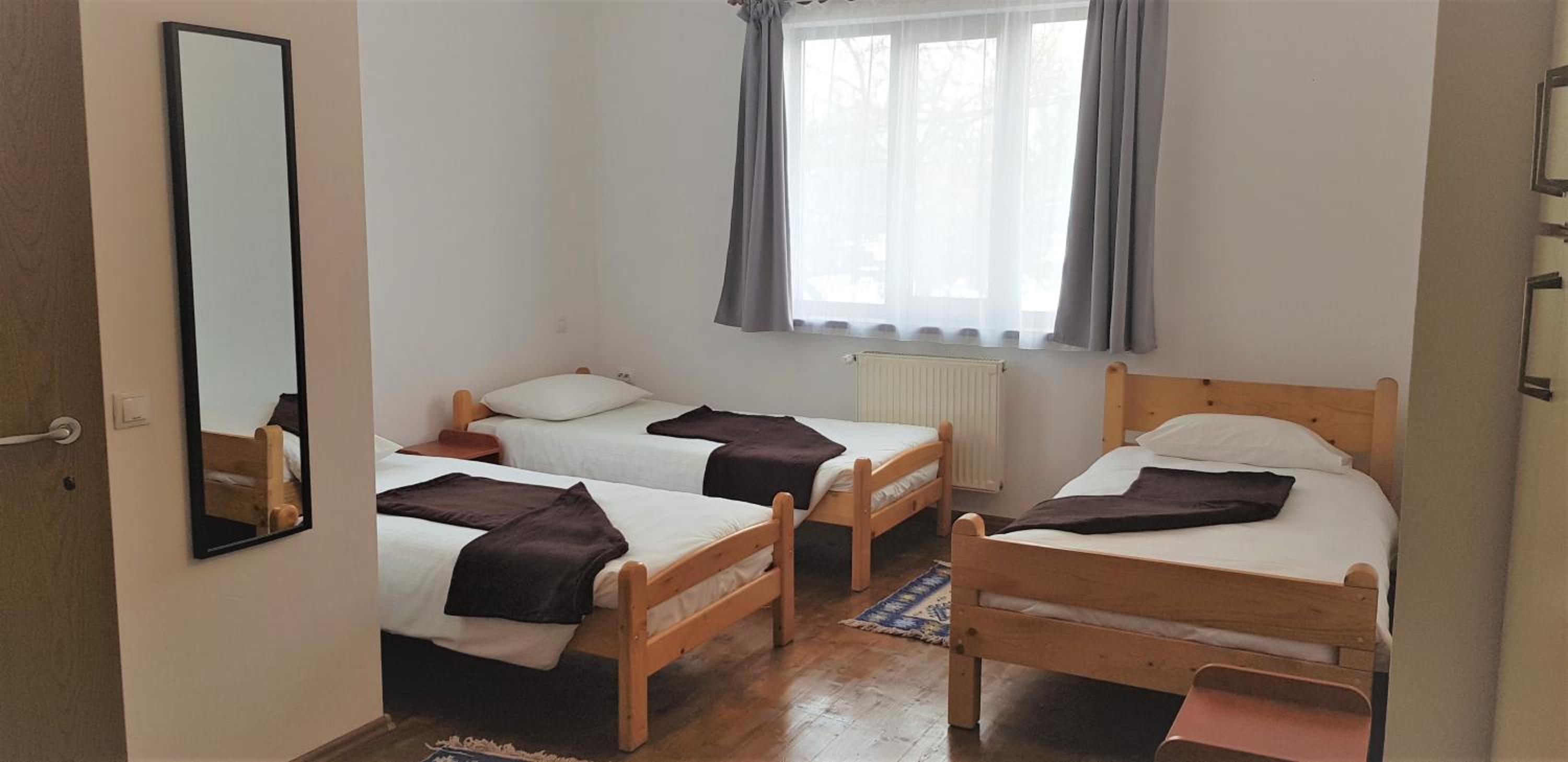 Quadruple Room with Private Bathroom photo 1