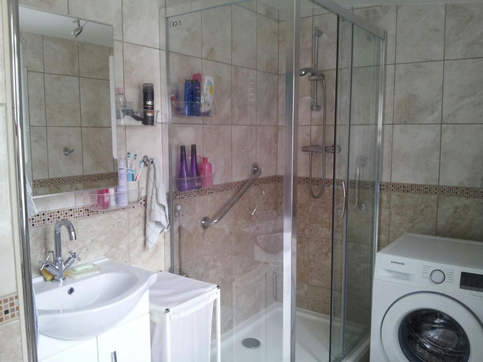 Triple Room - Photo 10