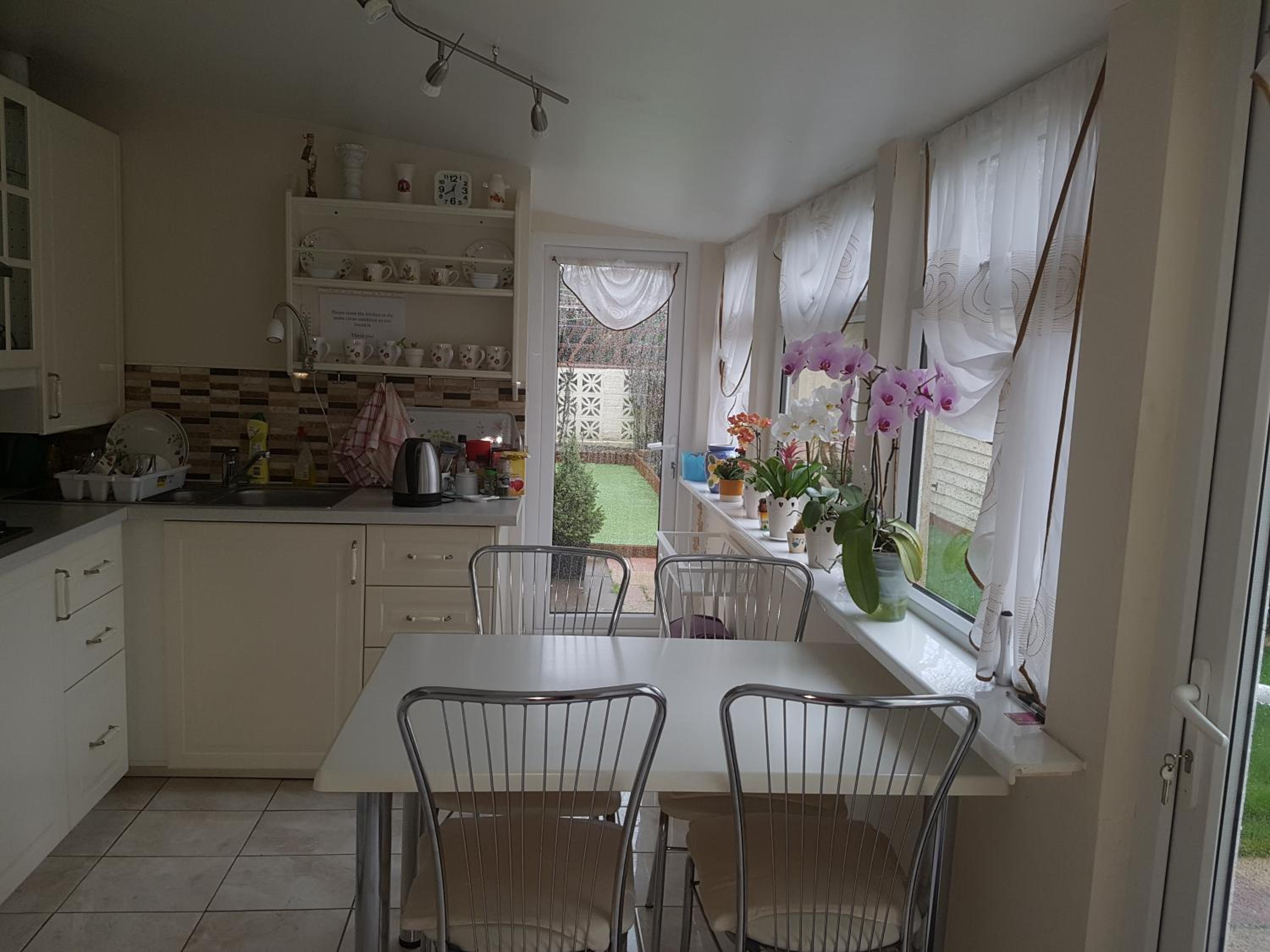 Triple Room - Photo 7