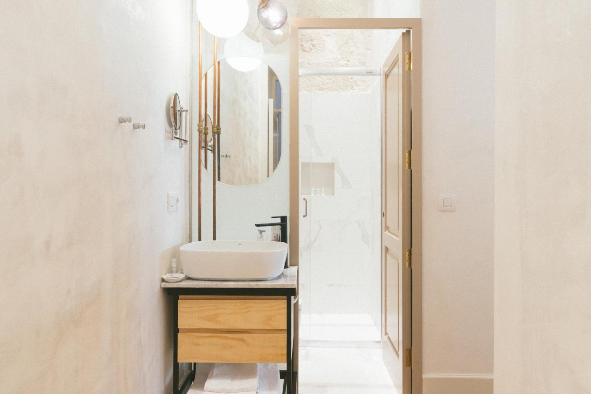 Deluxe Exterior Double Room