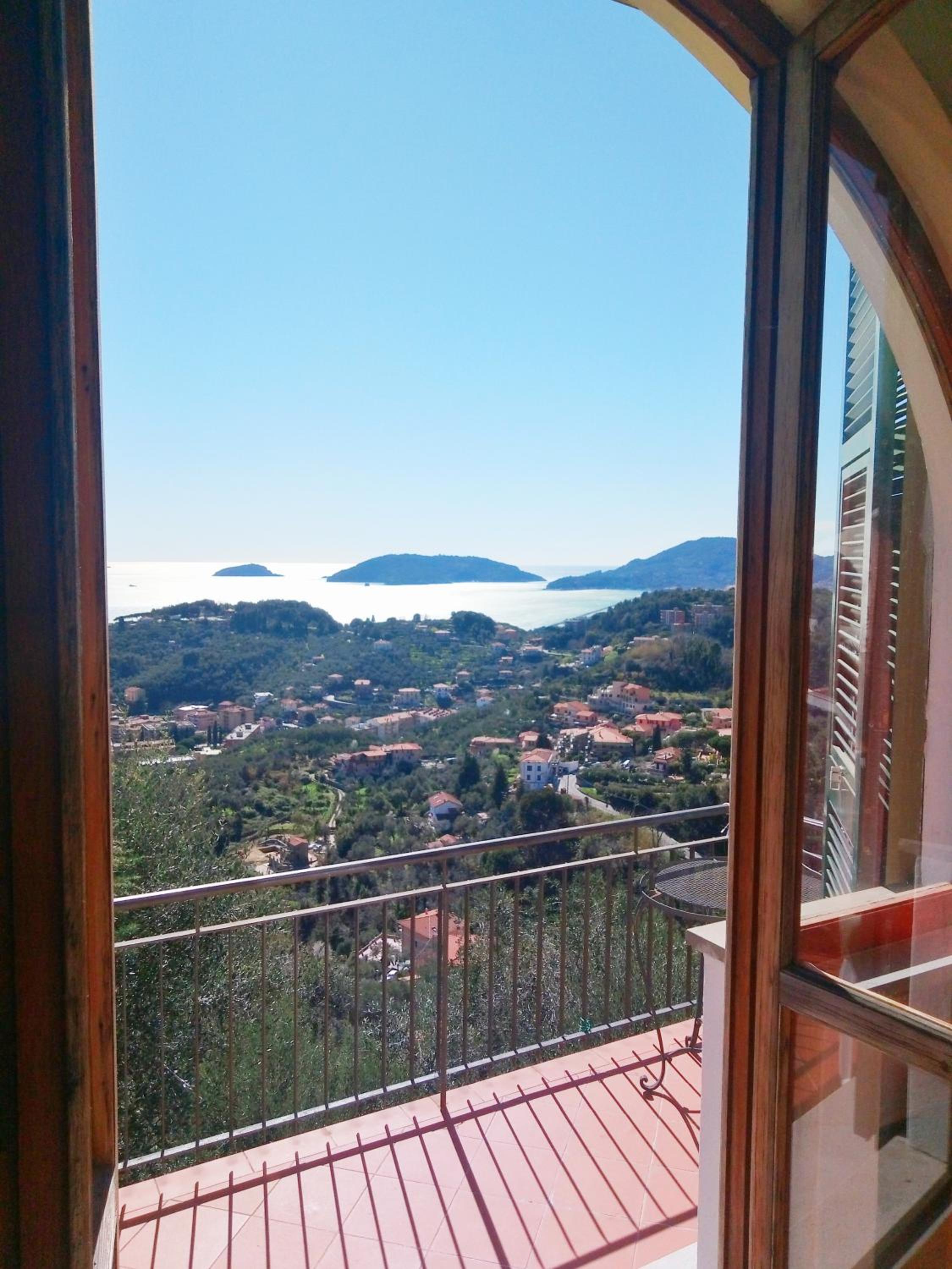 Double Room with Private External Bathroom photo 3