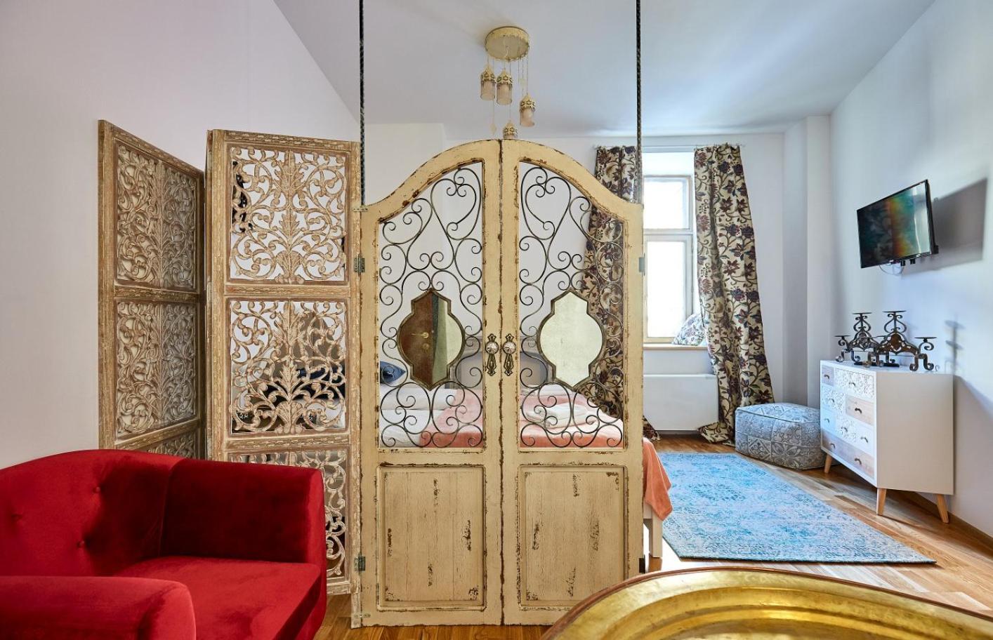 Two-Bedroom Apartment - Photo 10