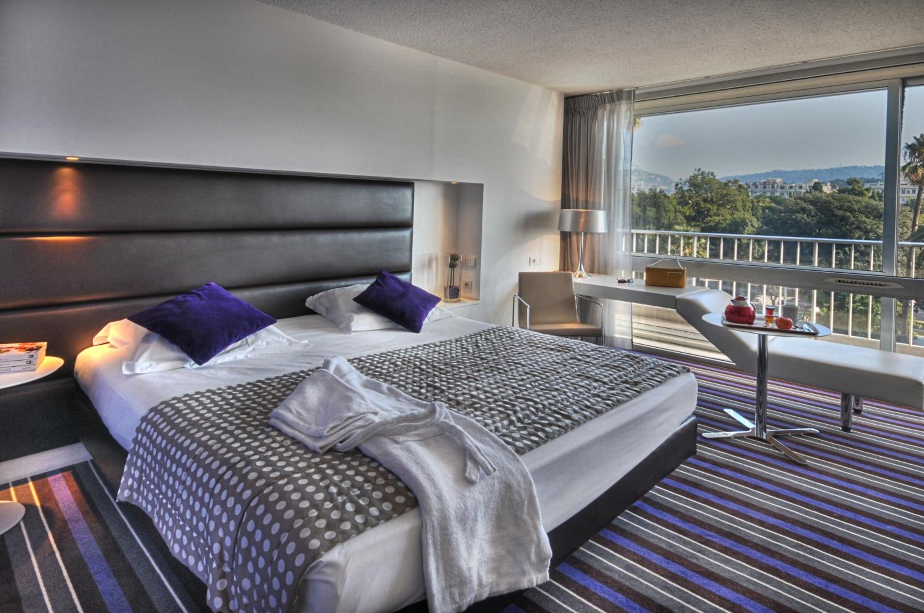 Privilege Room with Garden and Sea View photo 3