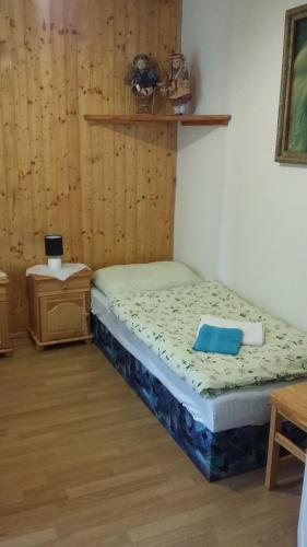 Small Twin Room photo 3