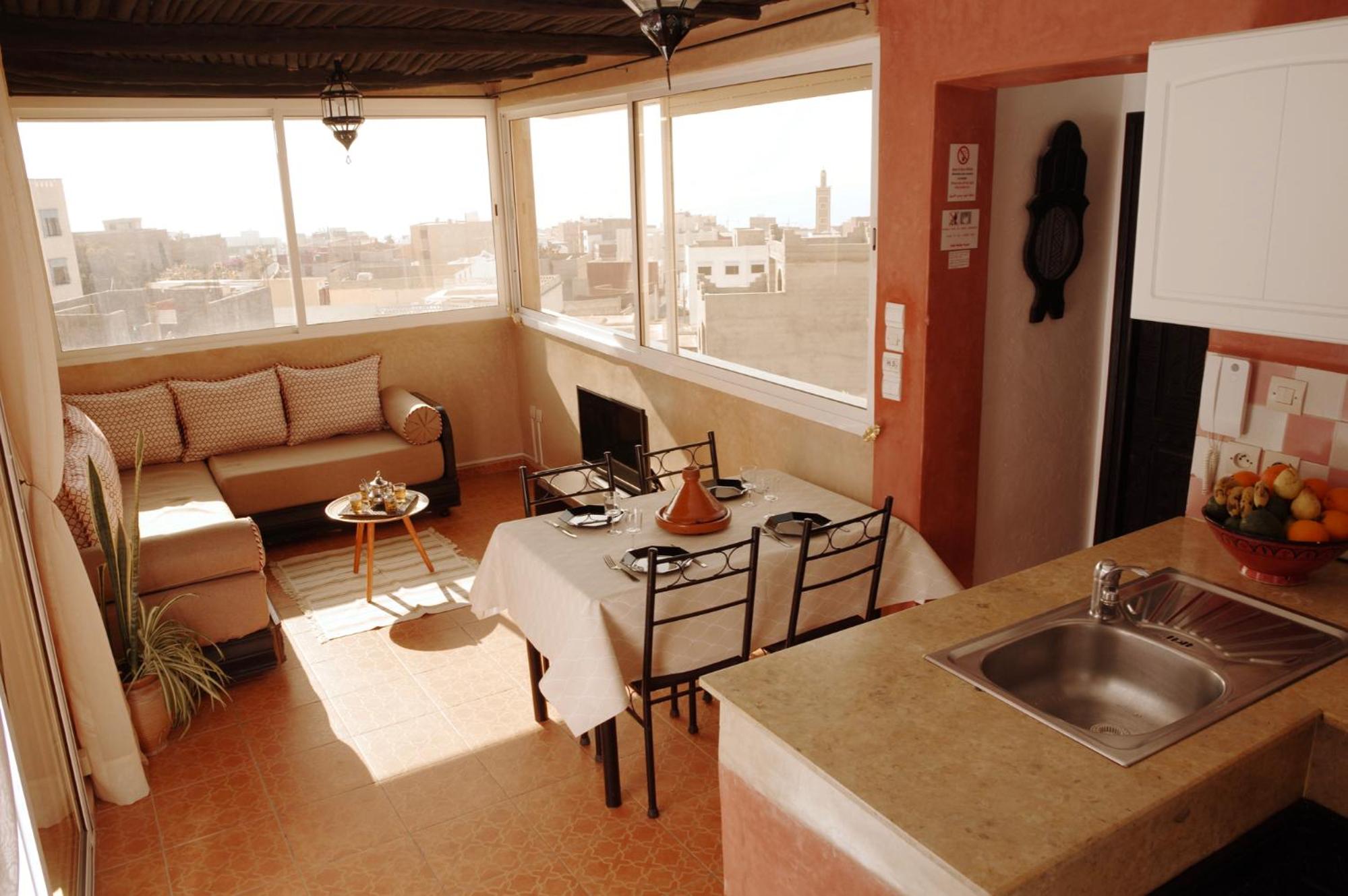 Apartment with Sea View photo 3