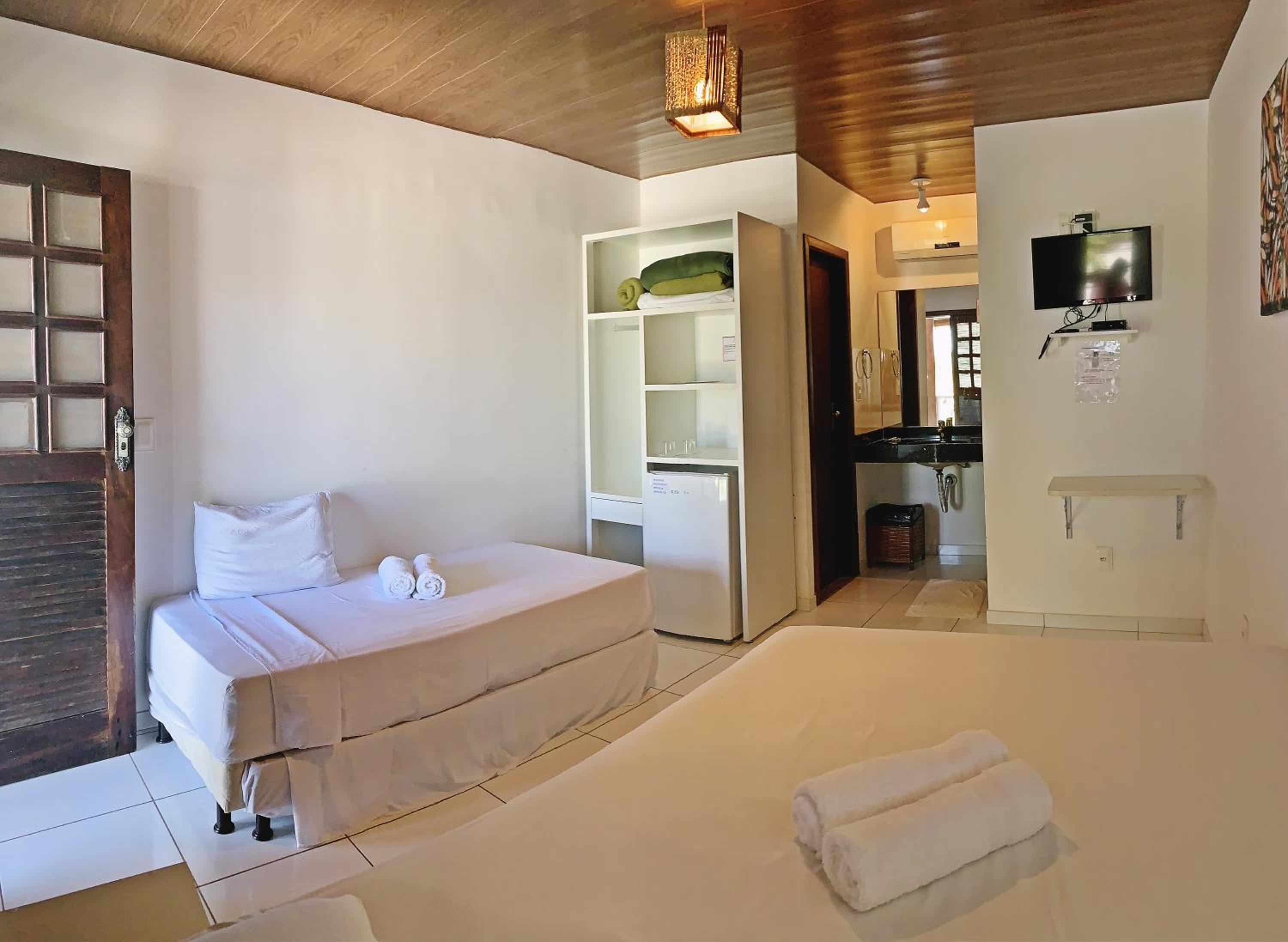 Standard Room - Photo 13