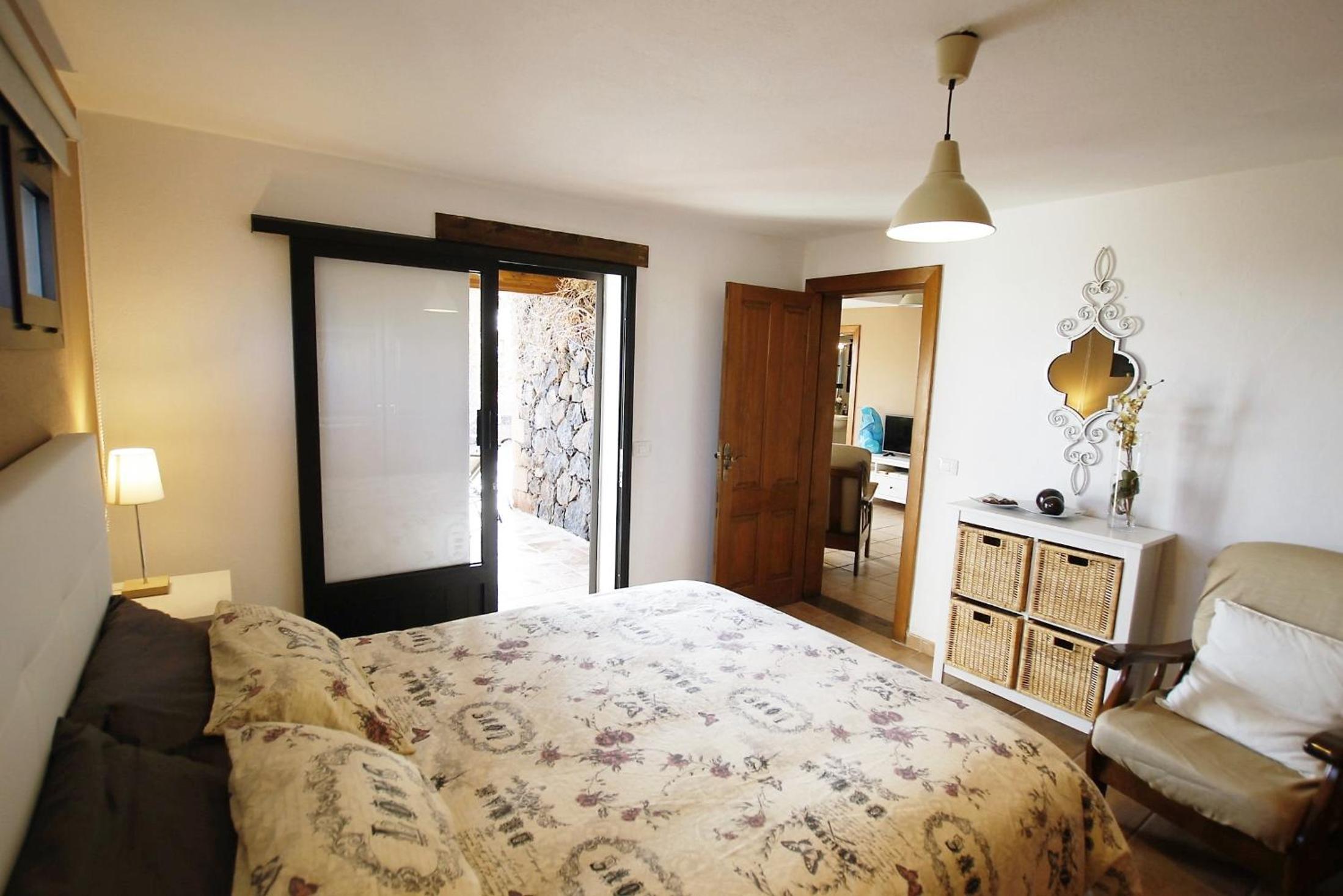 Apartment with Terrace photo 3