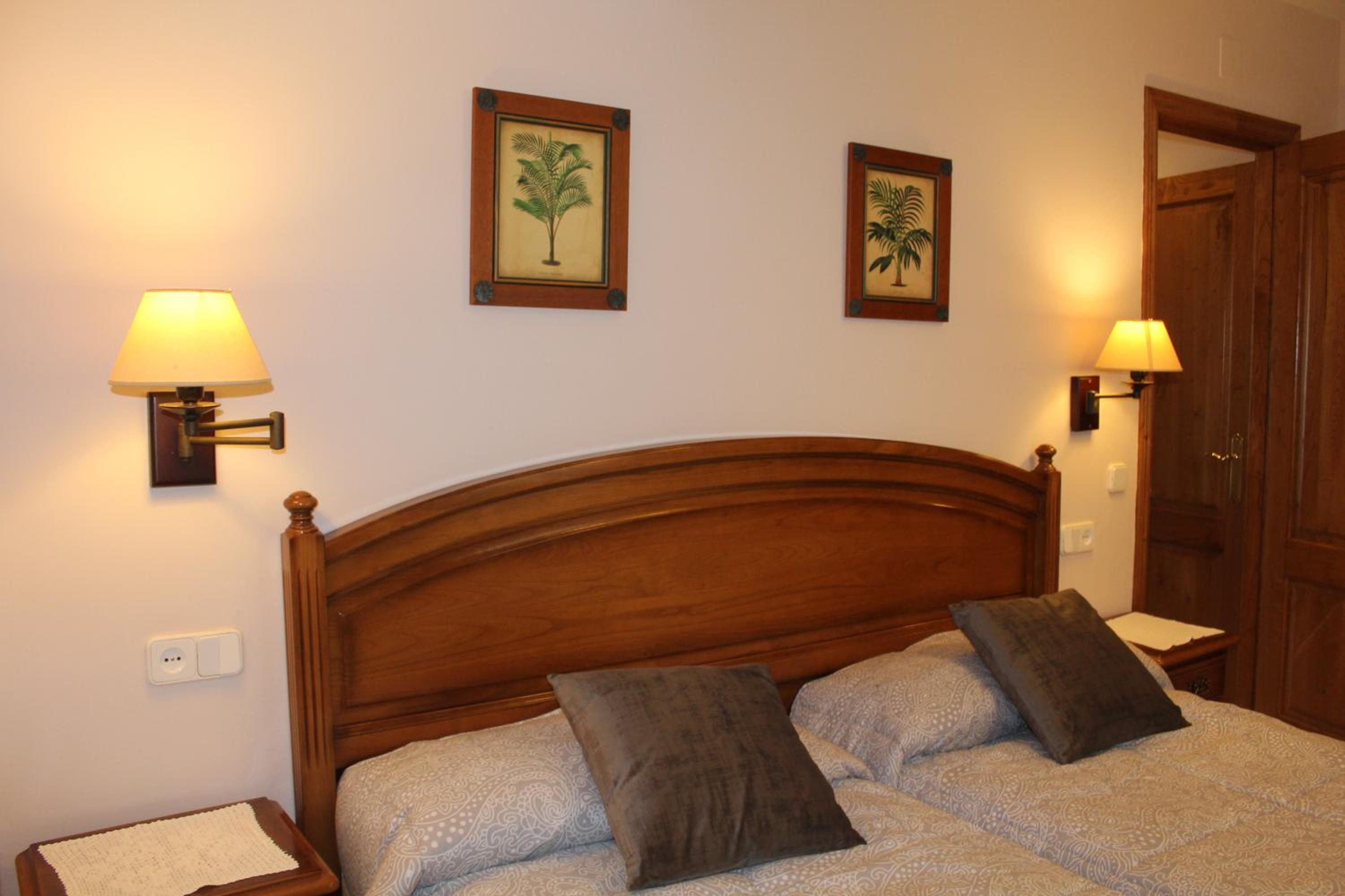 Two-Bedroom Apartment (4 Adults) photo 3