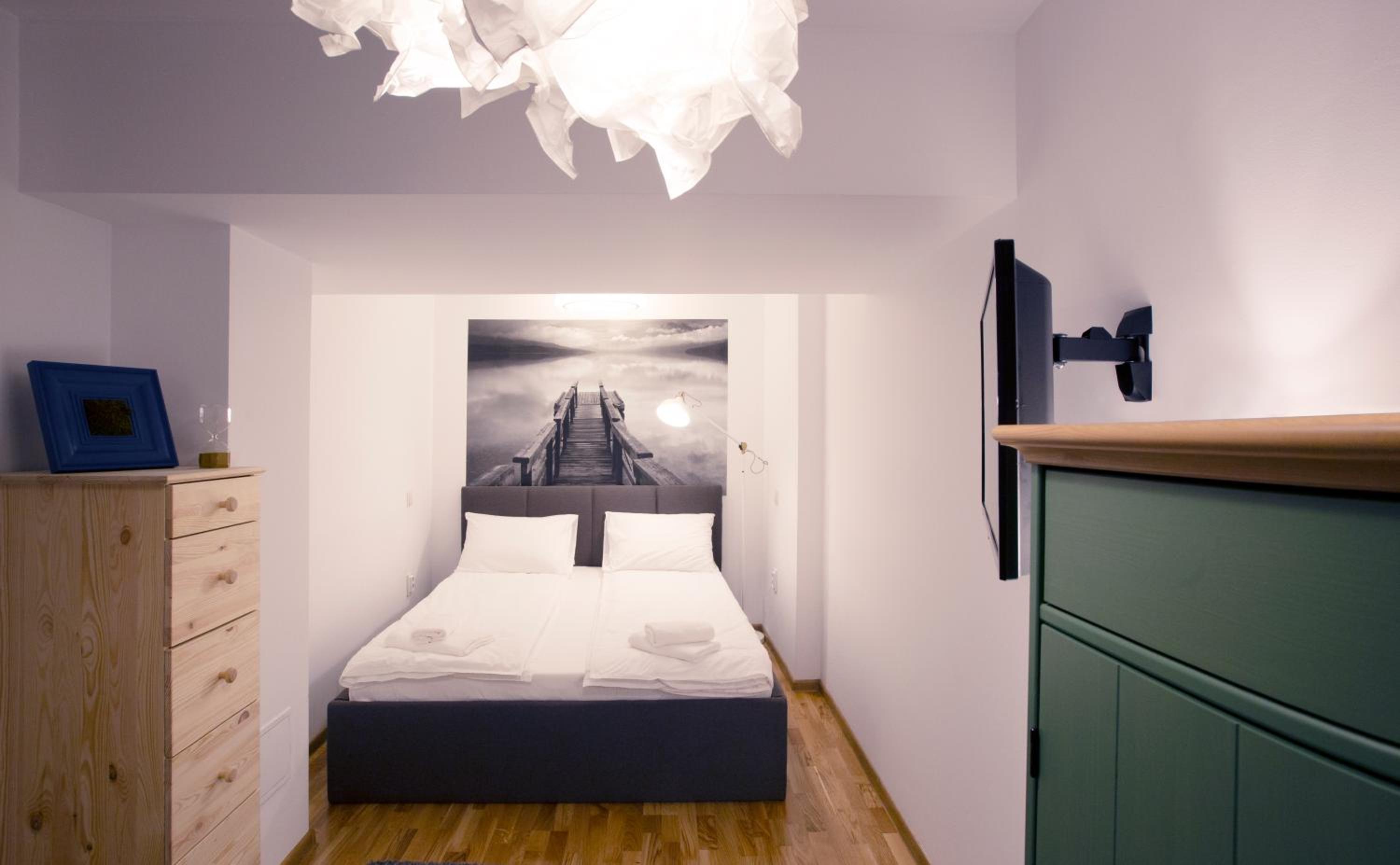 Studio Apartment - Photo 5