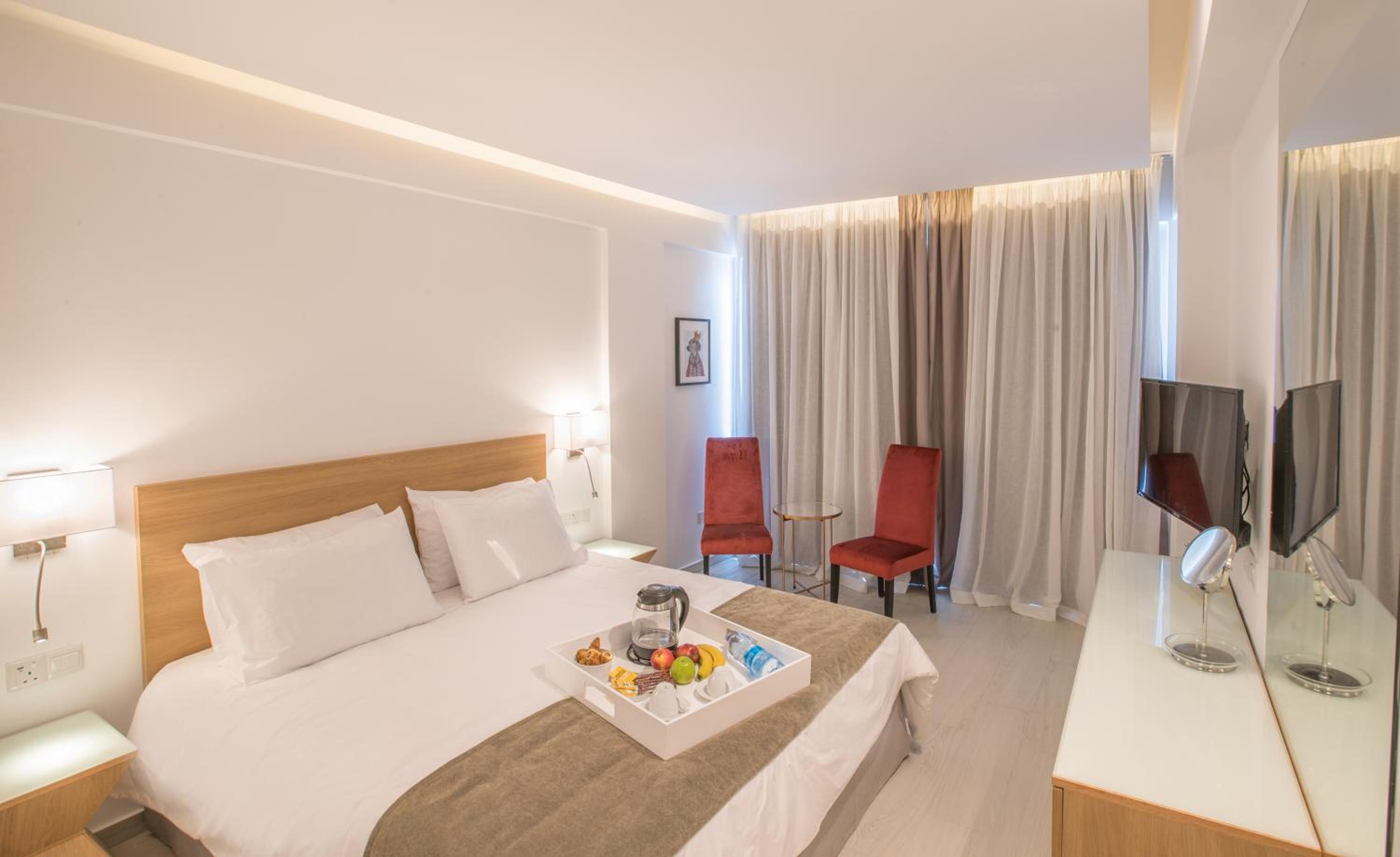Superior Double or Twin Room with Pool View (2 Adults + 1 Child)