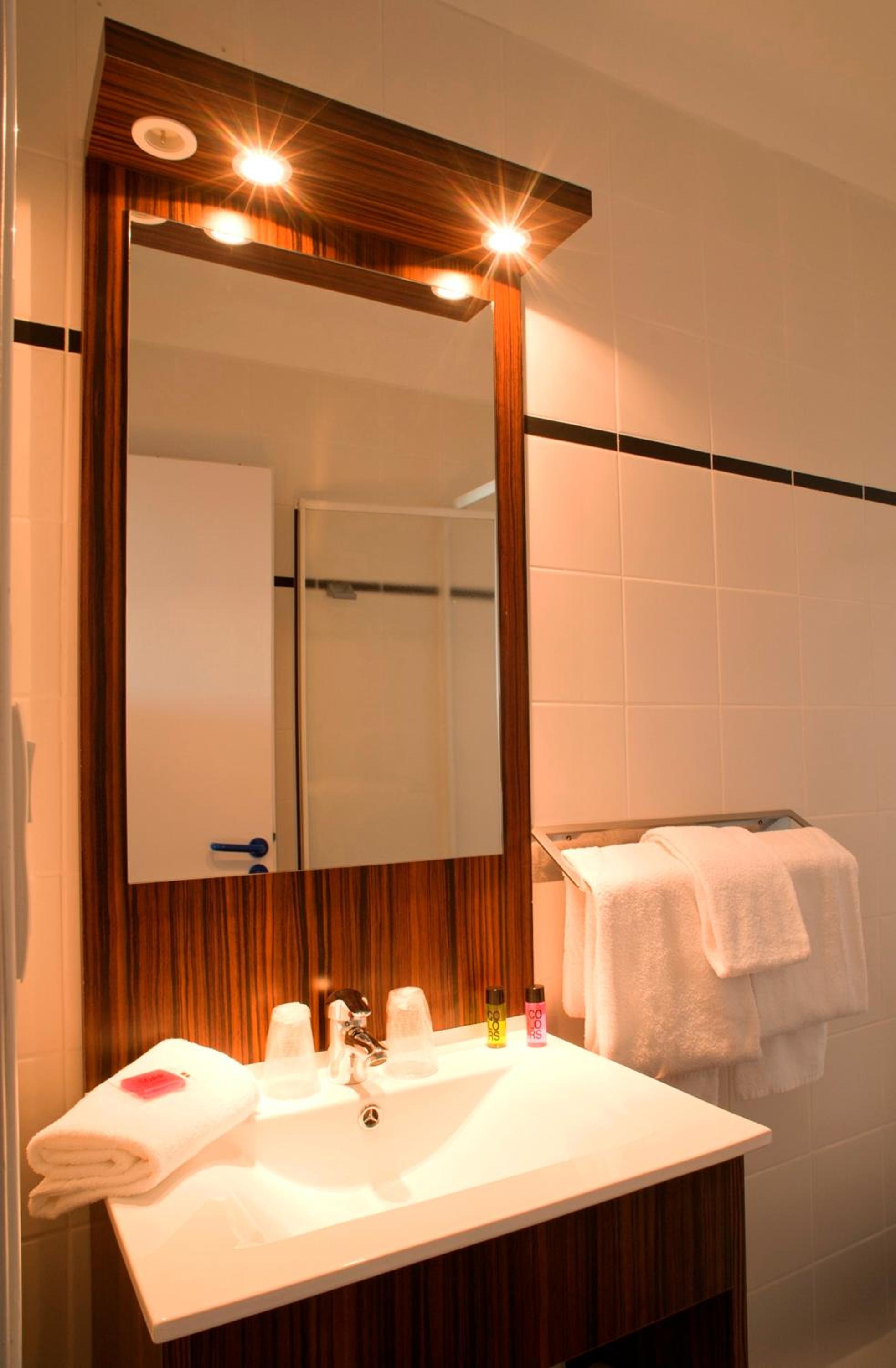  Superior Triple Room with Sea View (2 Adults + 1 Child)  photo 2