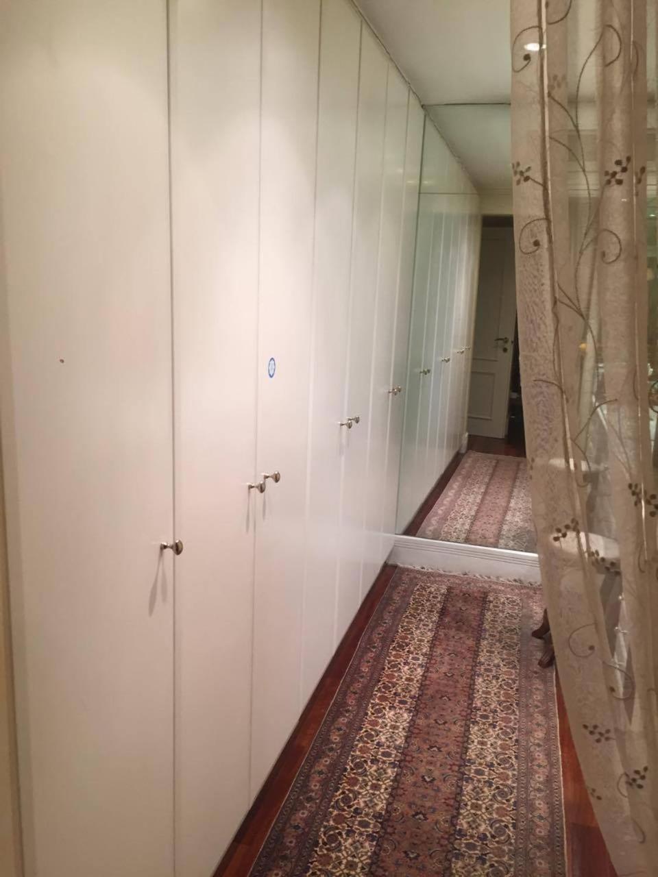 Deluxe Apartment photo 2