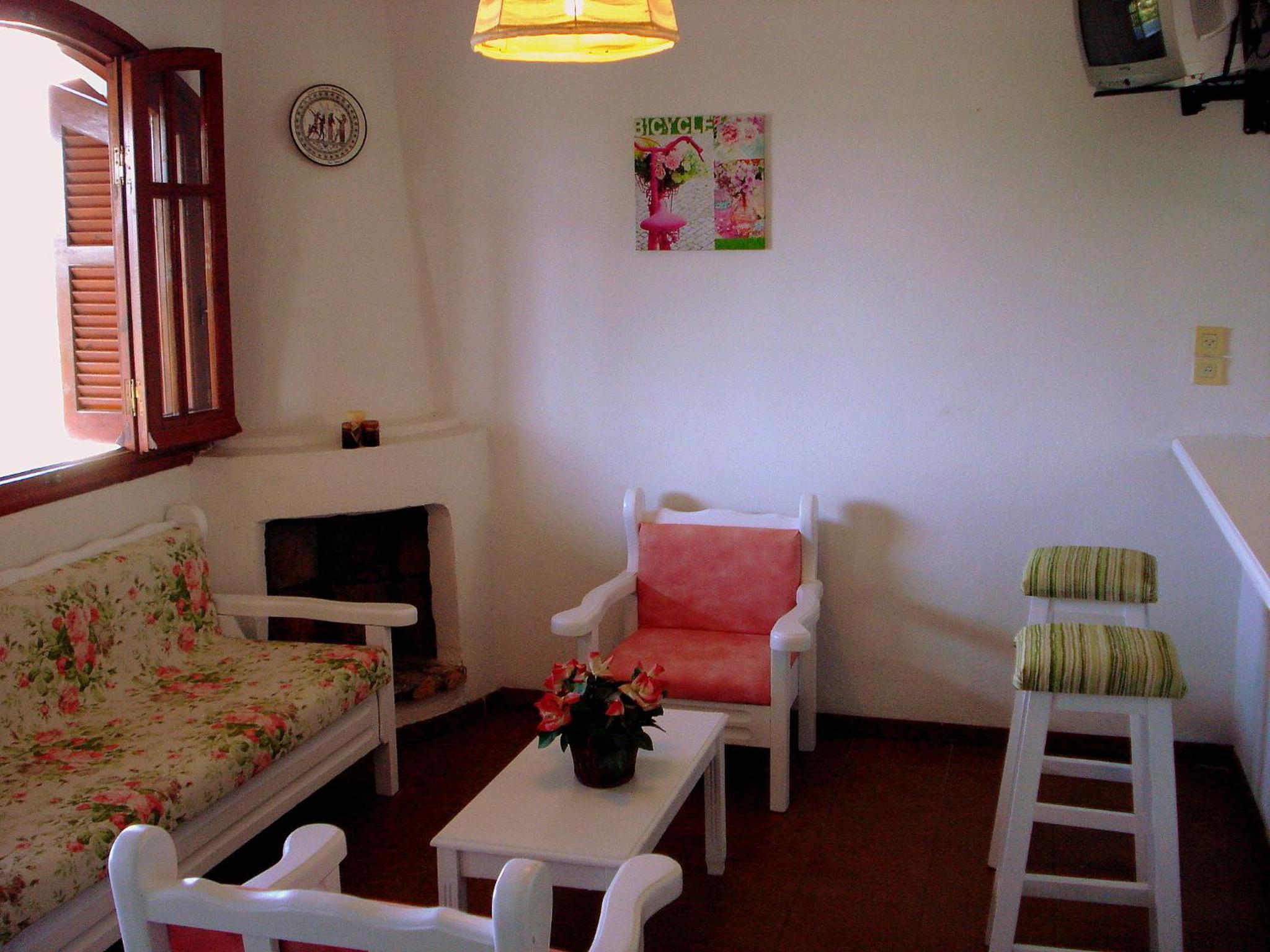 First Floor Superior Apartment with Balcony and Pool View 