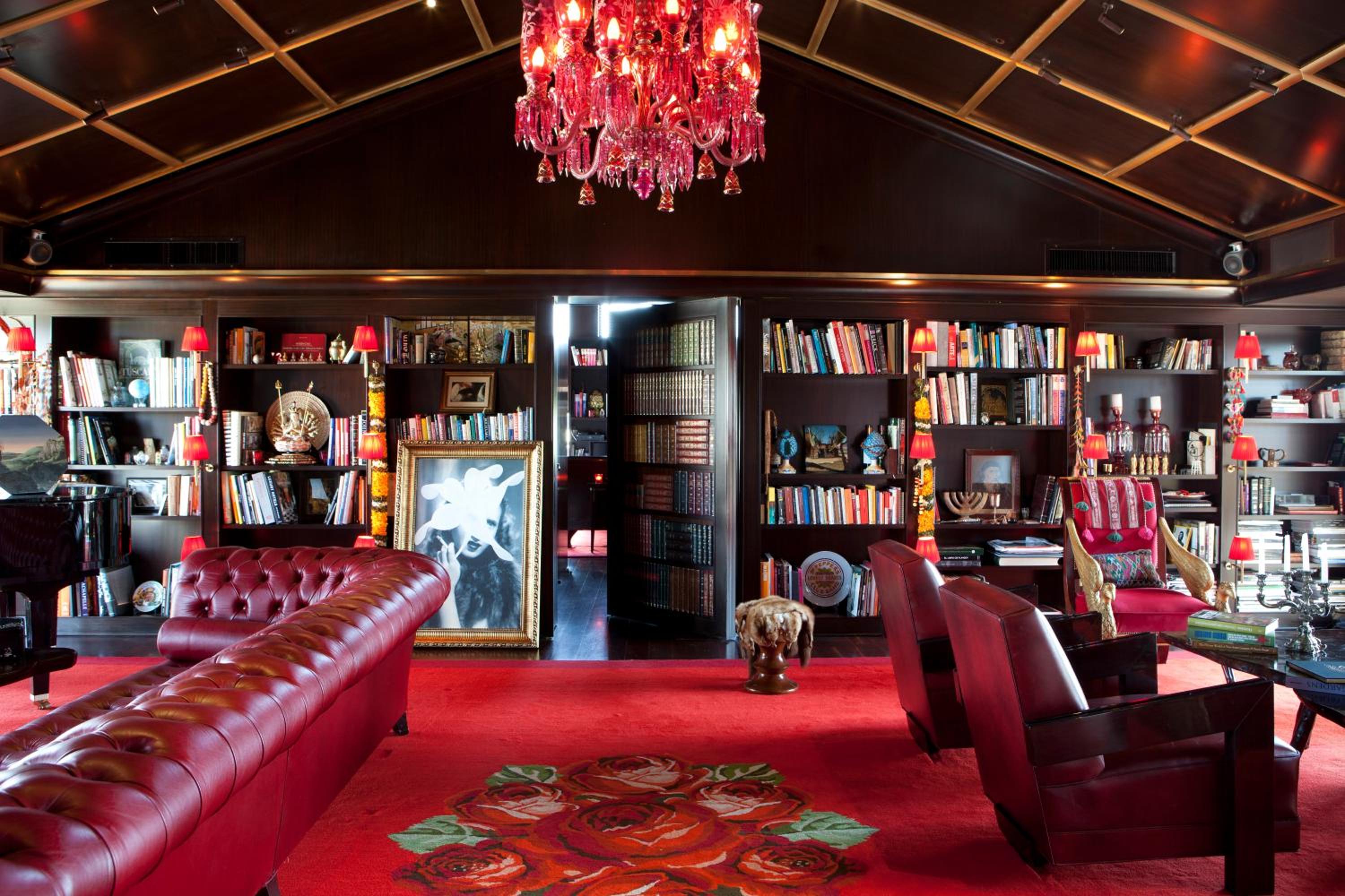 Two-Bedroom Faena Suite with One King Bed and Two Single Beds