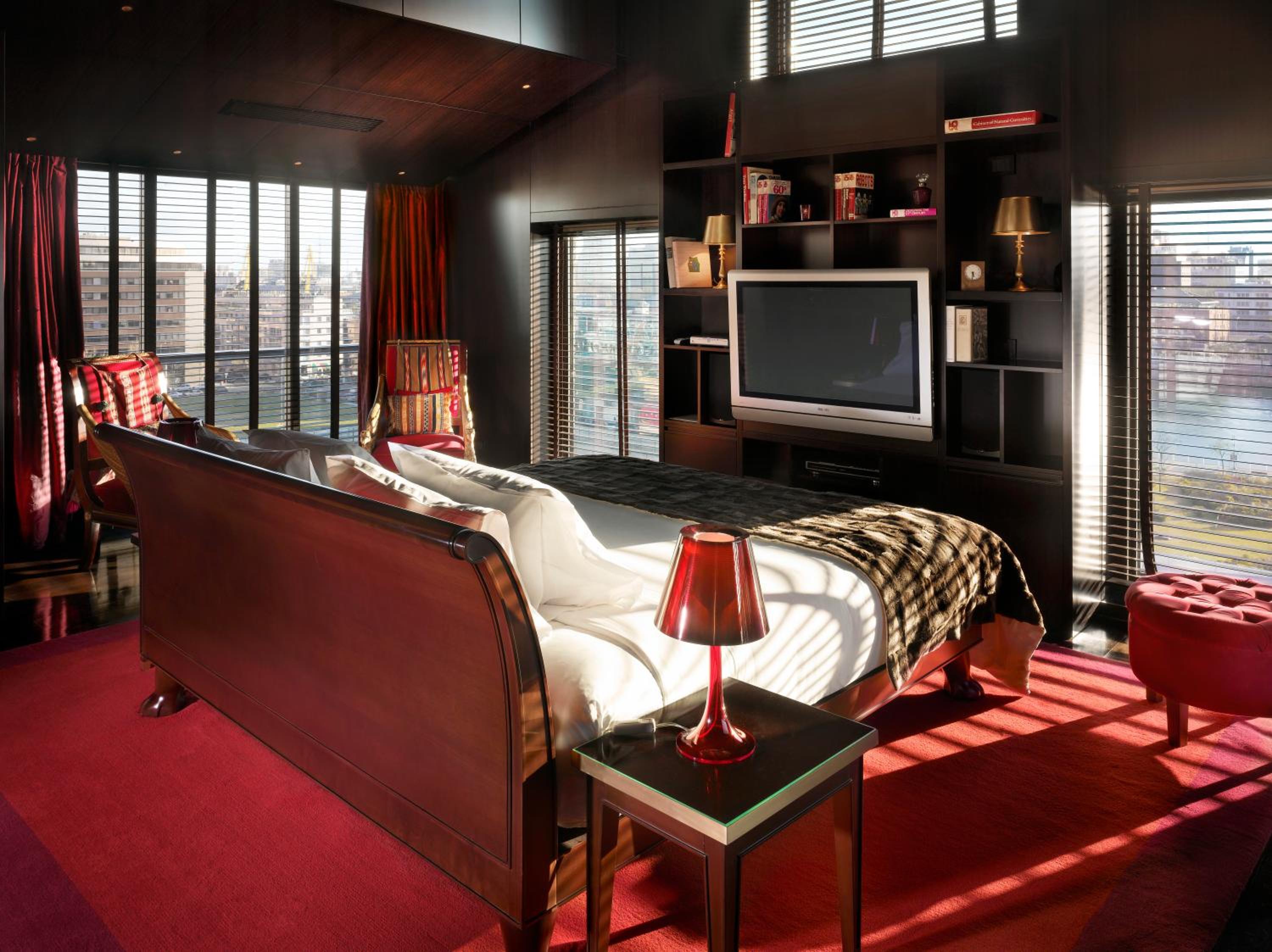Two-Bedroom Faena Suite with One King Bed and Two Single Beds