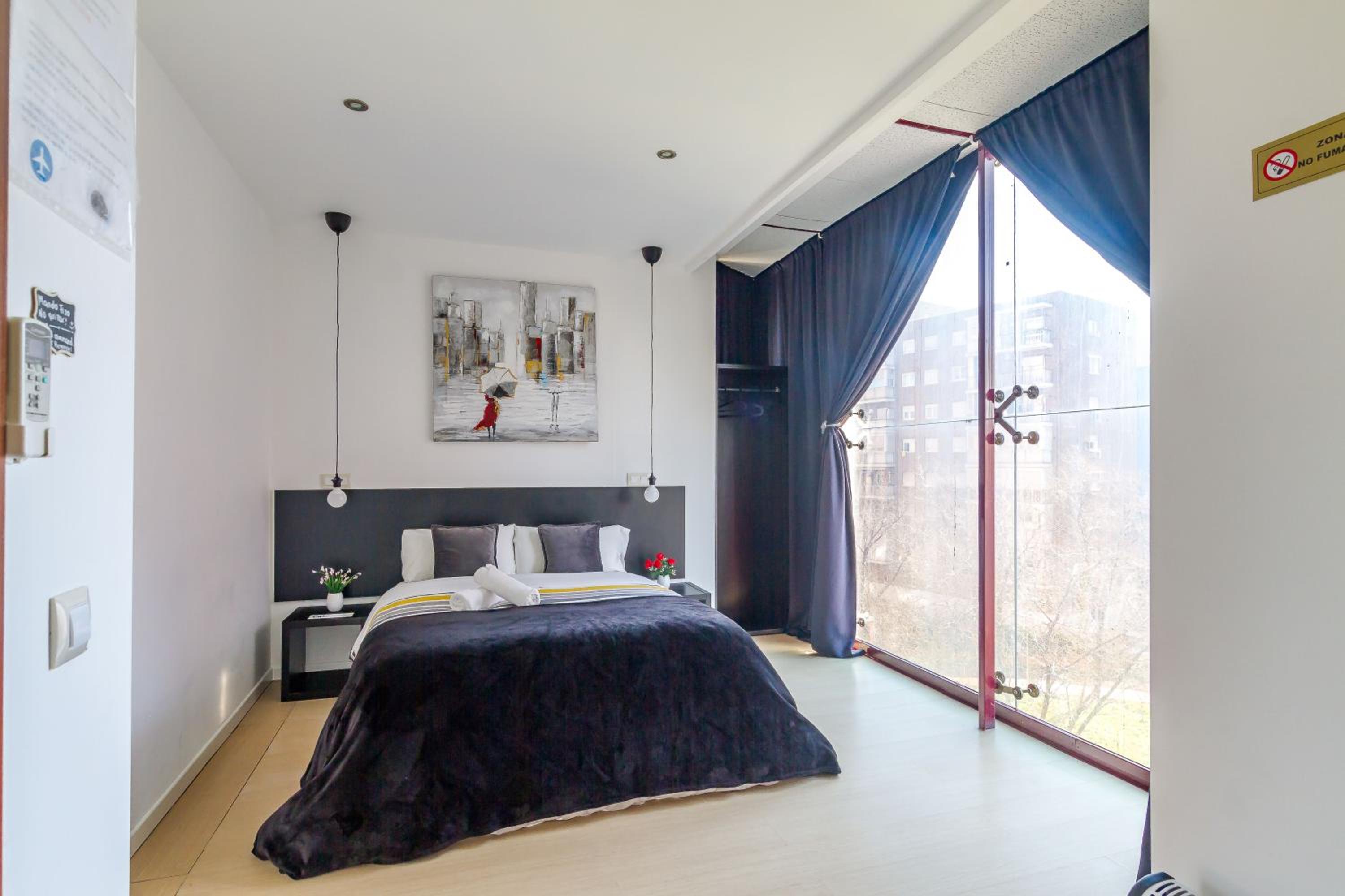 Habitación Doble Deluxe con Baño Compartido