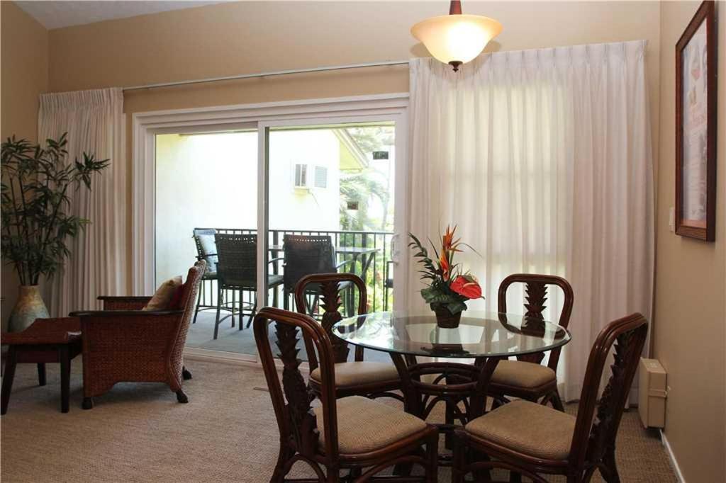 Two-Bedroom Apartment photo 2