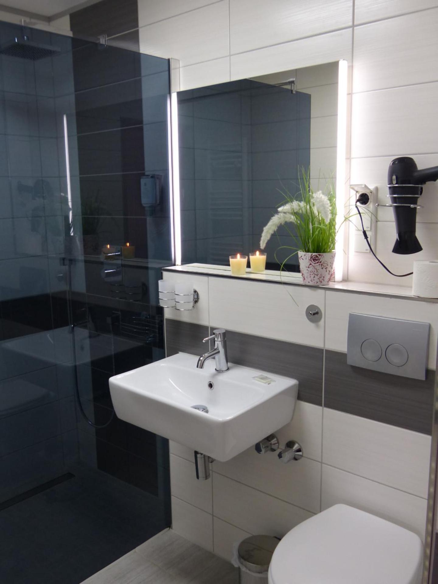 Family Room with Bathroom - Photo 11
