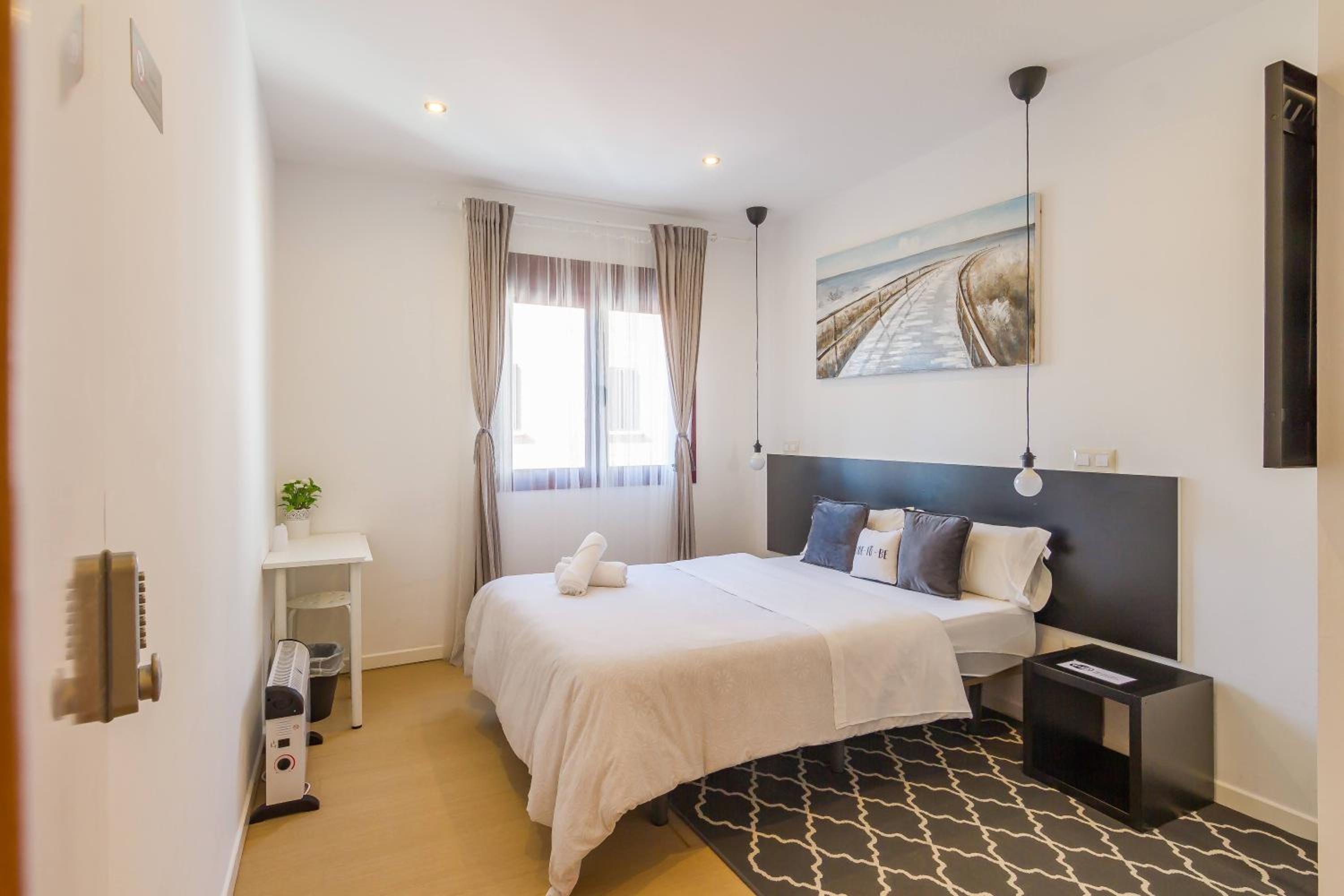 Habitación Doble Estándar con Baño Compartido