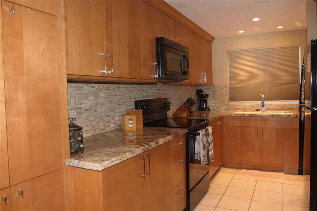 Two-Bedroom Apartment photo 3