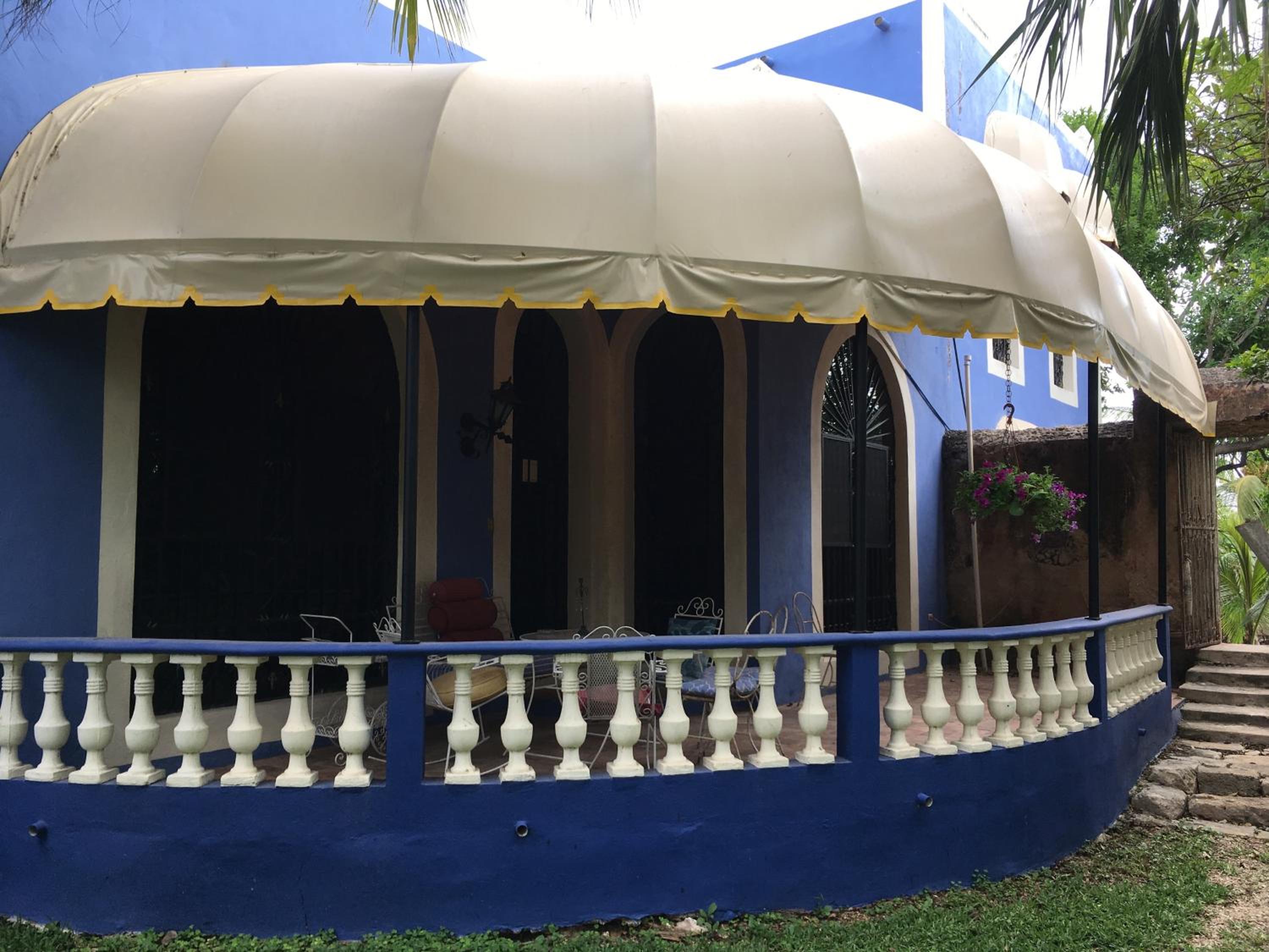 Deluxe Family Suite photo 2