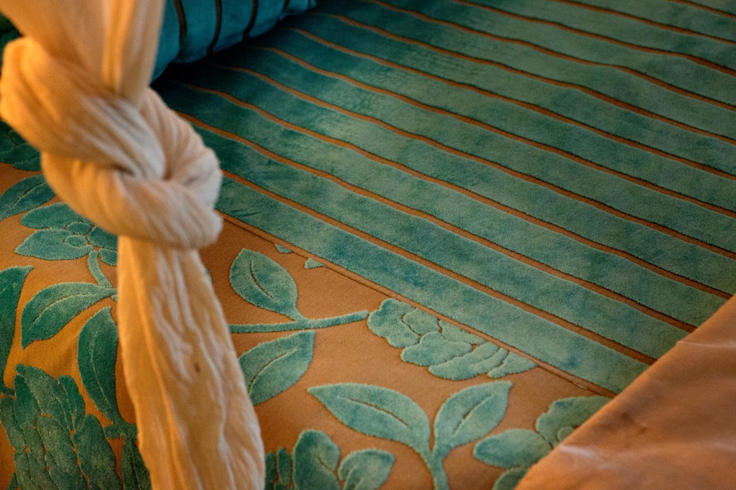 Deluxe King Suite photo 2