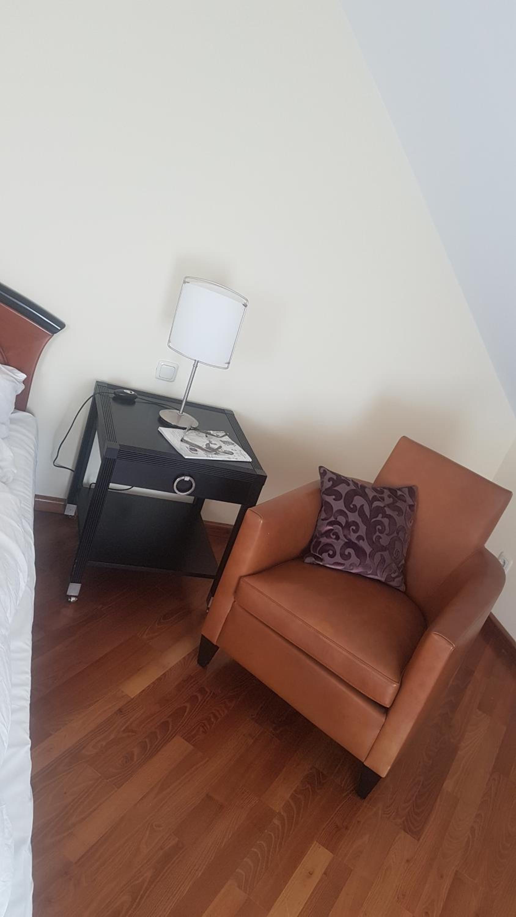 Suite - Photo 2