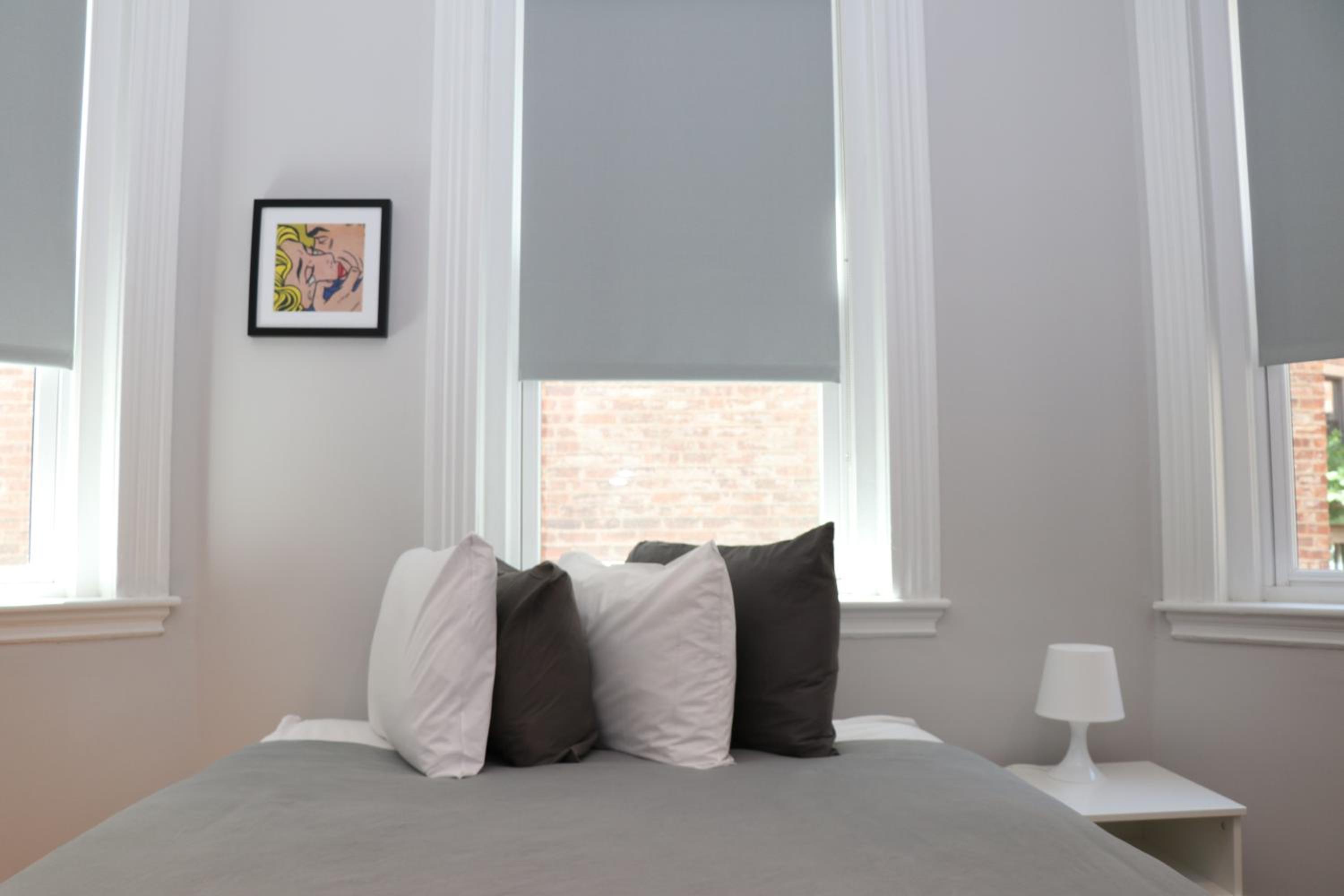 One-Bedroom Apartment - Photo 6