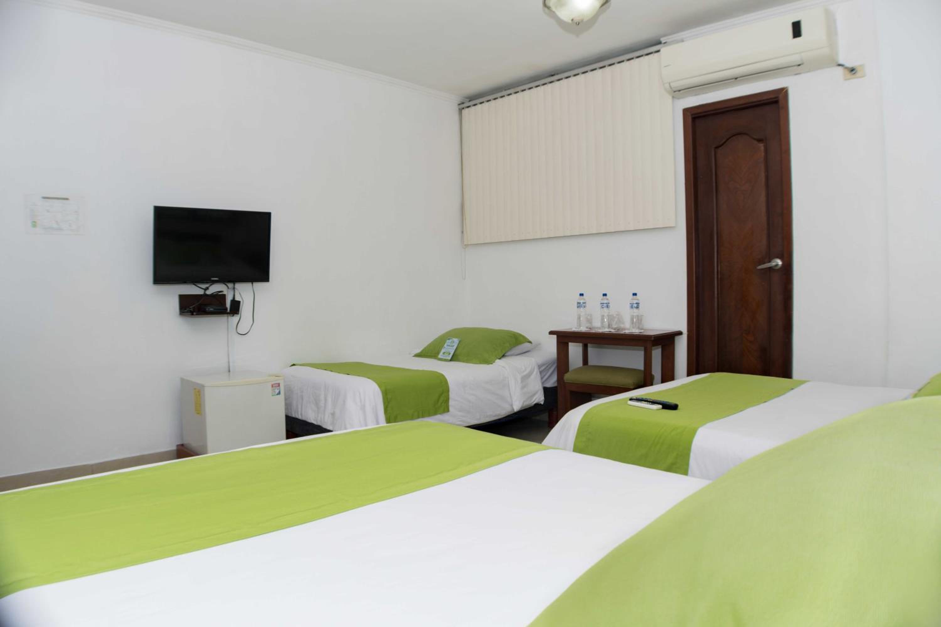 Triple Room photo 2