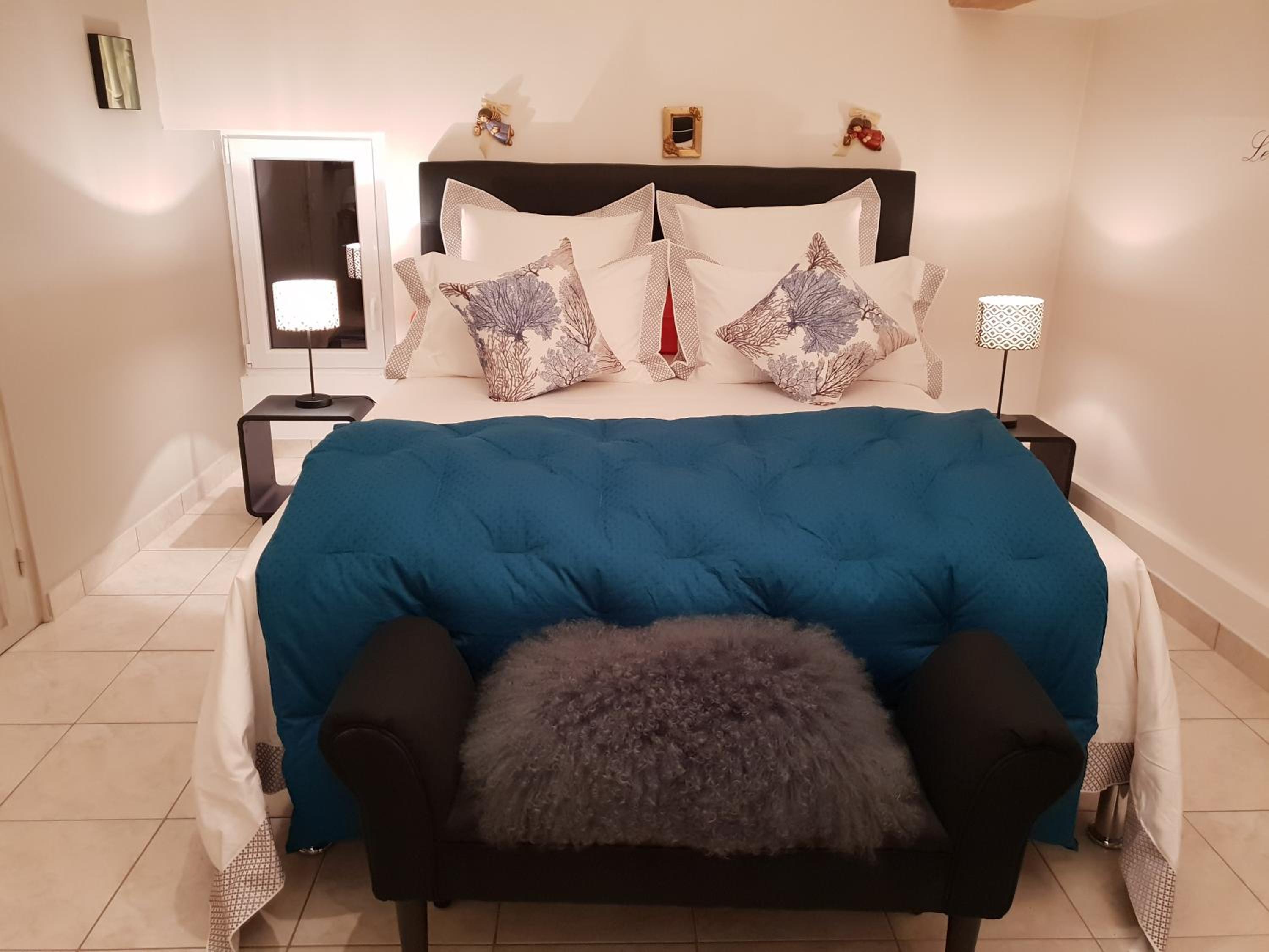 Superior Double Room - Photo 1