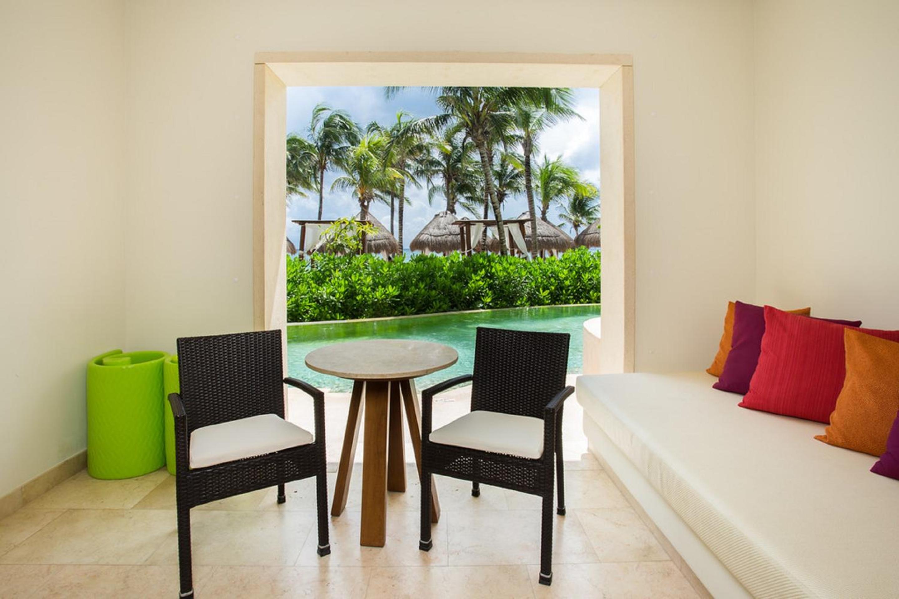 Romance Master Suite Ocean View