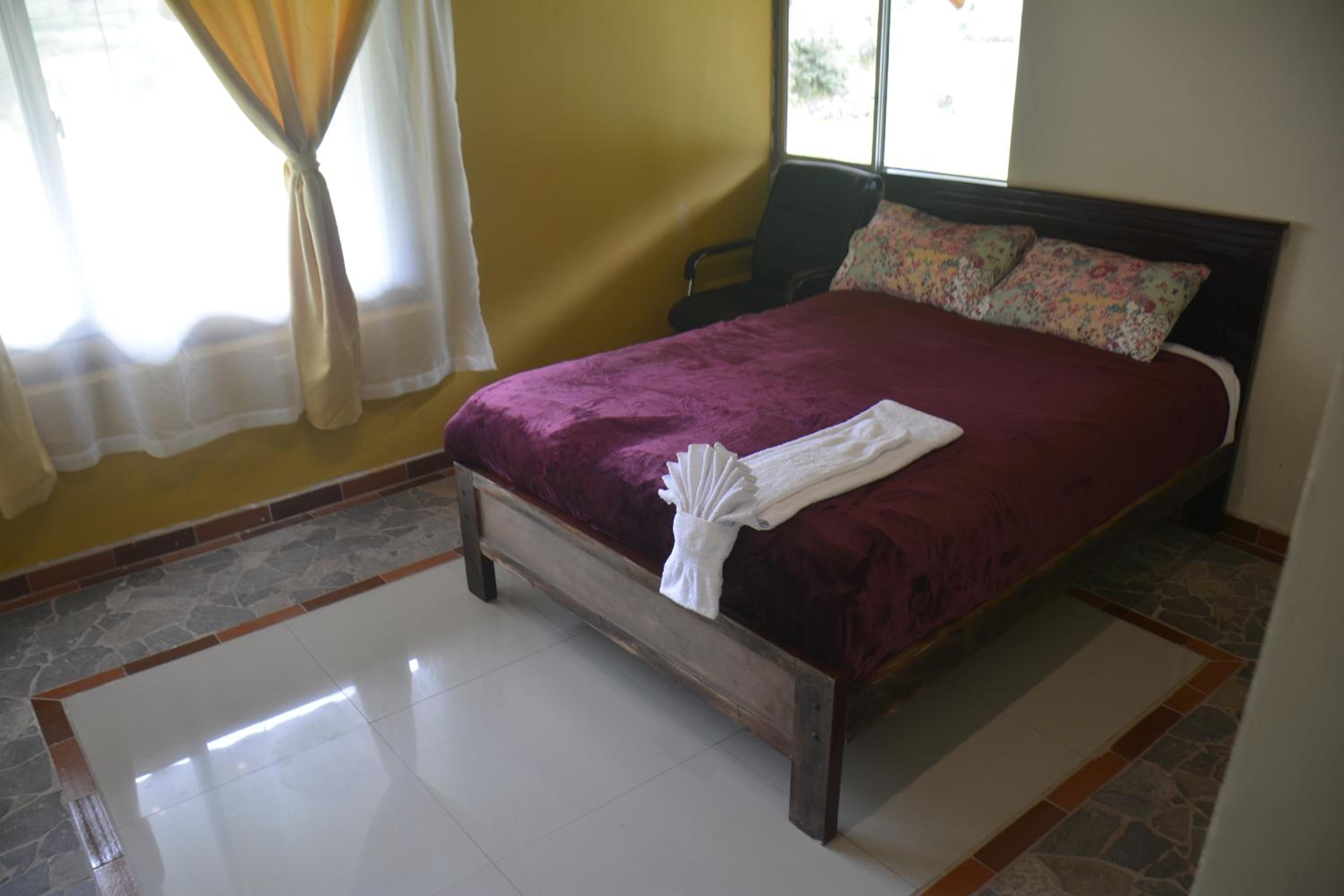 Double Room with Private Bathroom photo 2
