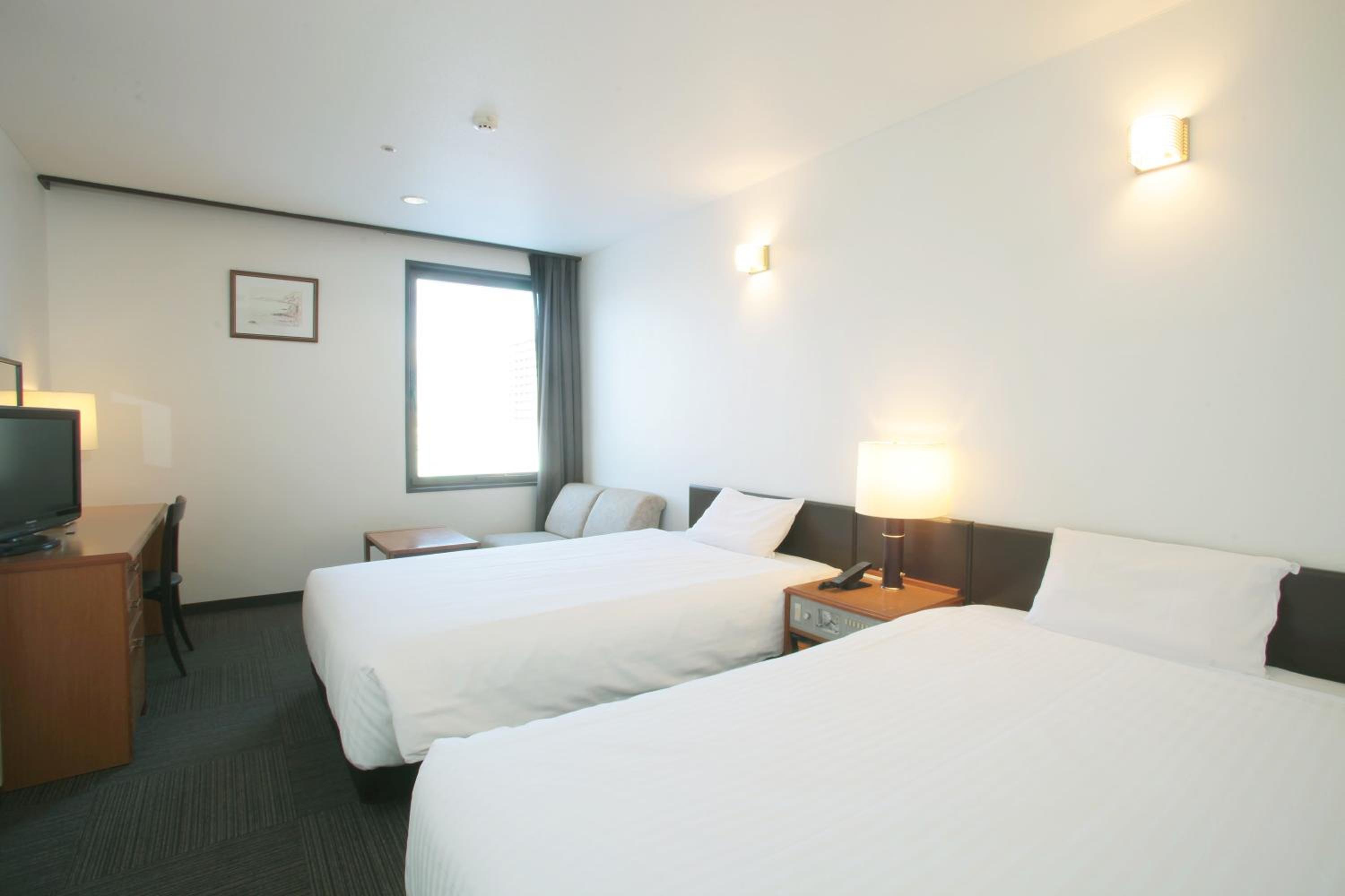 Standard Twin Room - Smoking - Photo 1