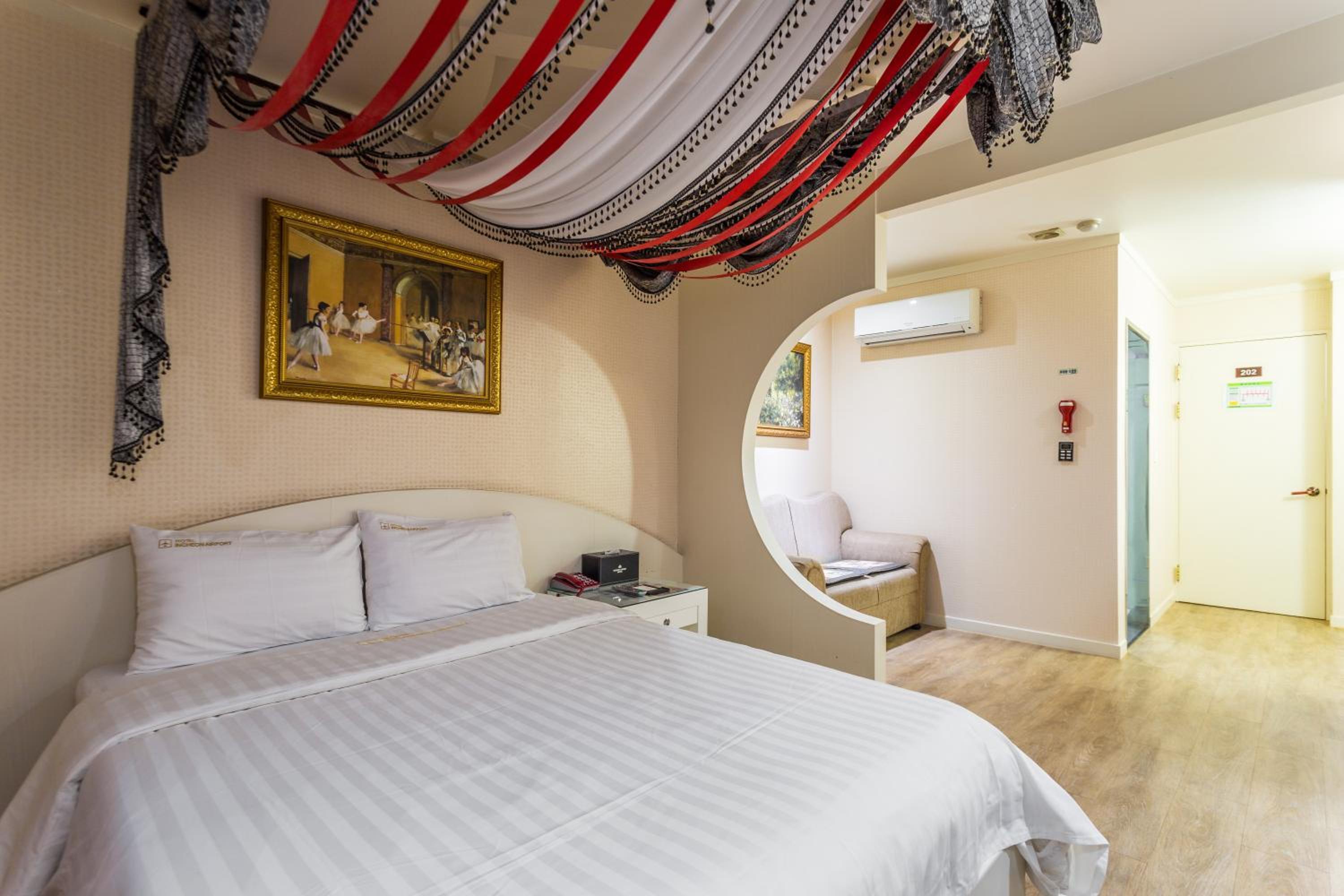 Deluxe Double Room - Photo 3