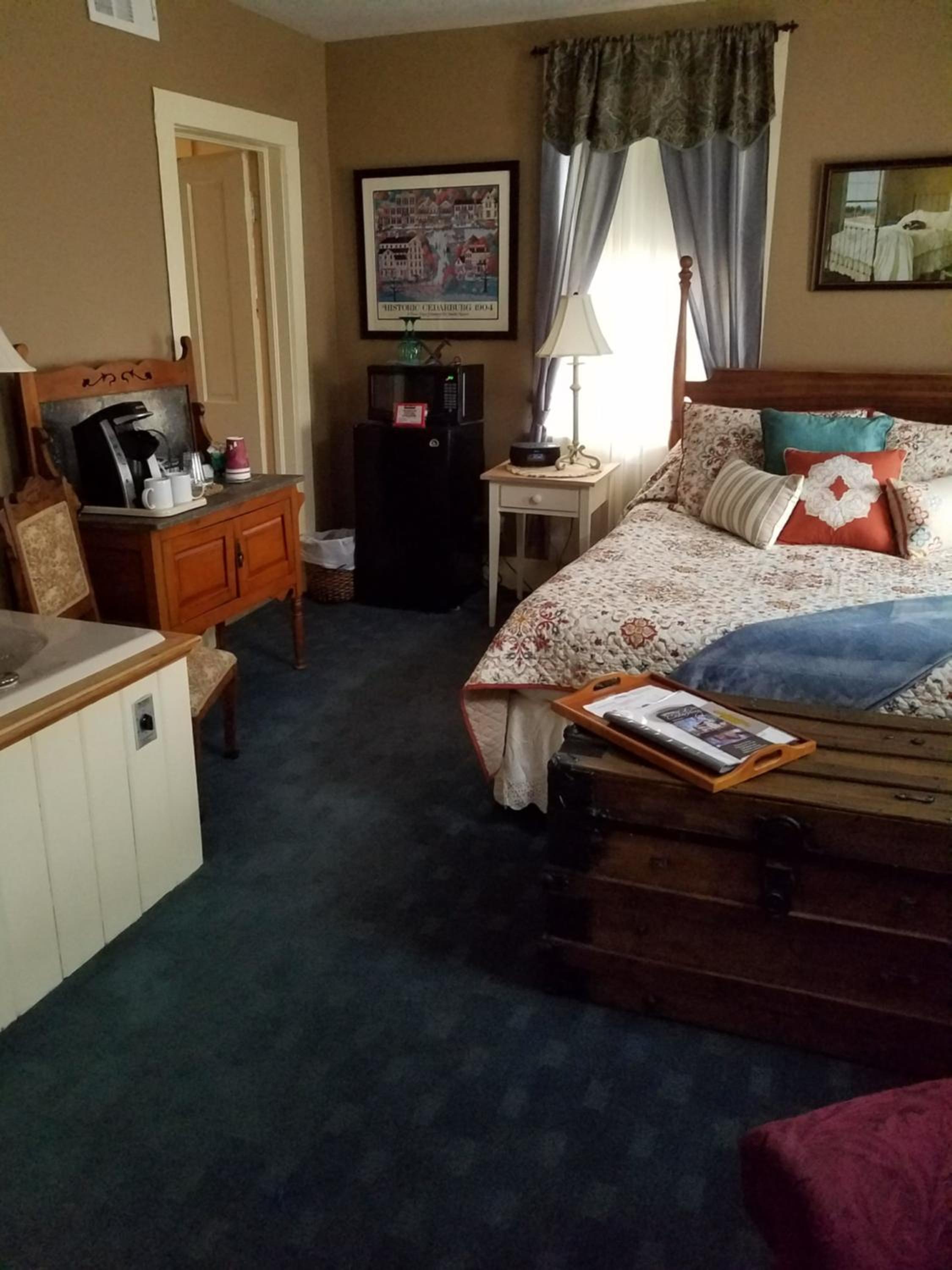 Double Room with Private Bathroom photo 1