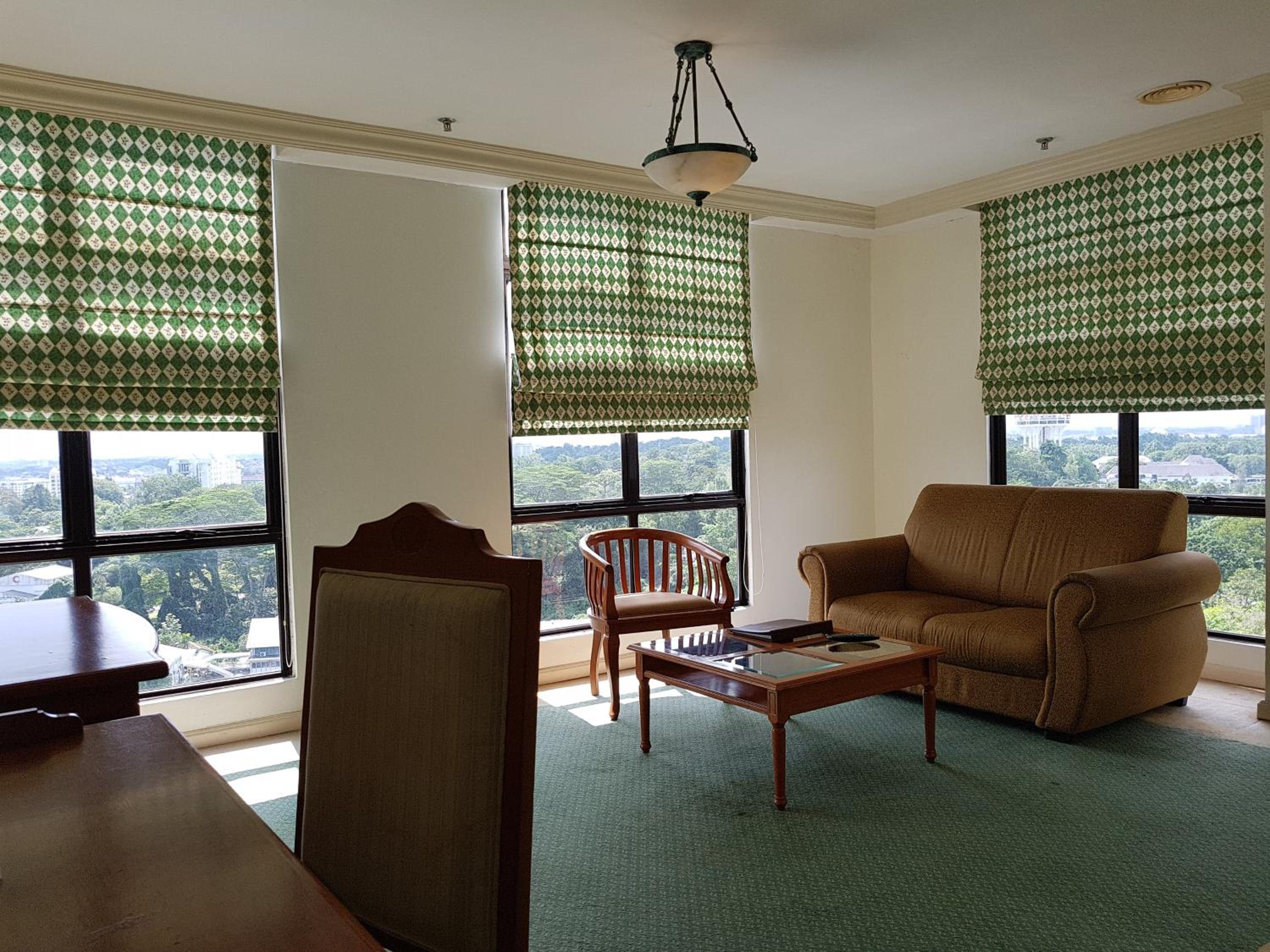 Two-Bedroom Suite - Photo 3