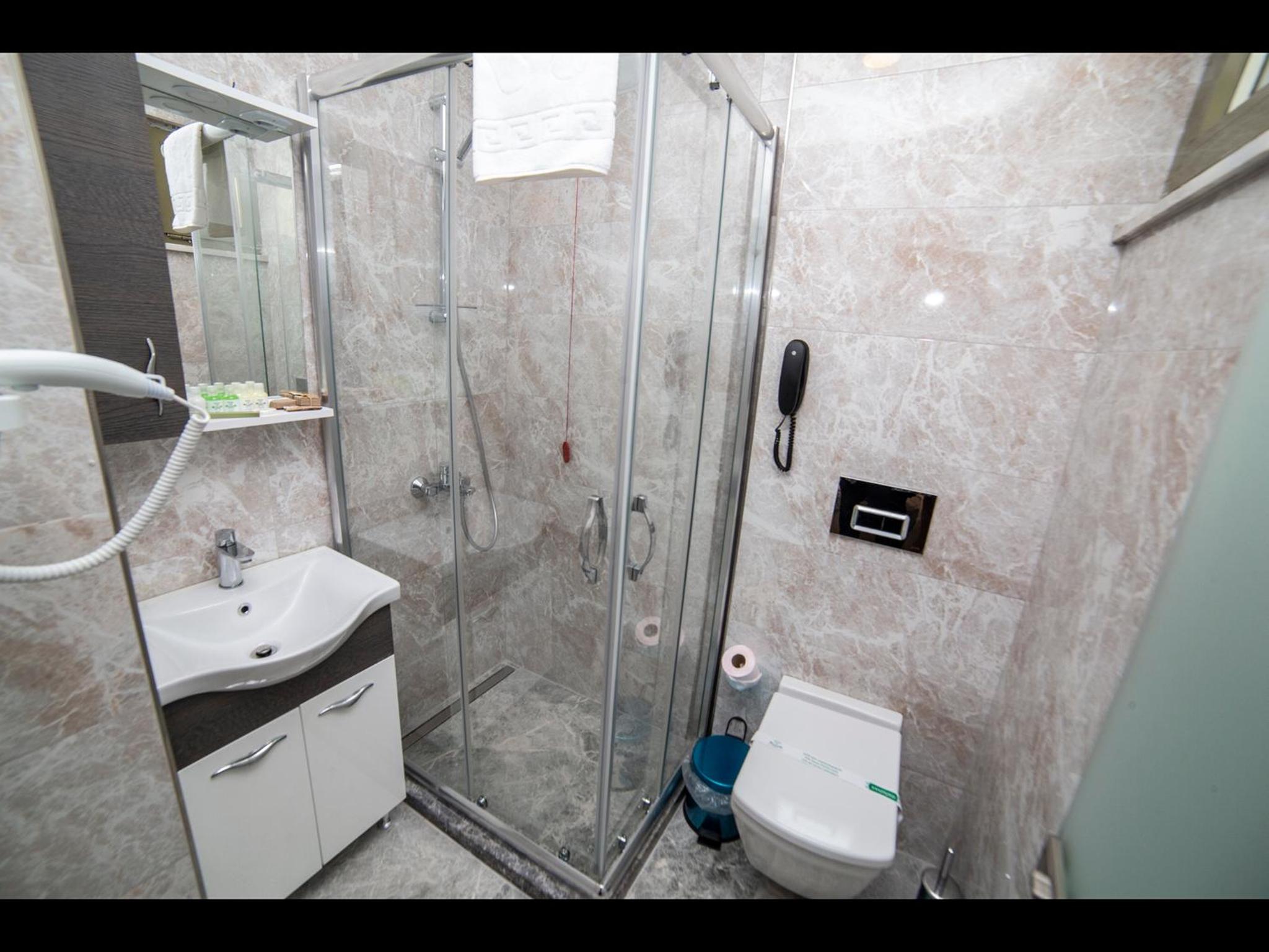 Standard Double Room photo 2