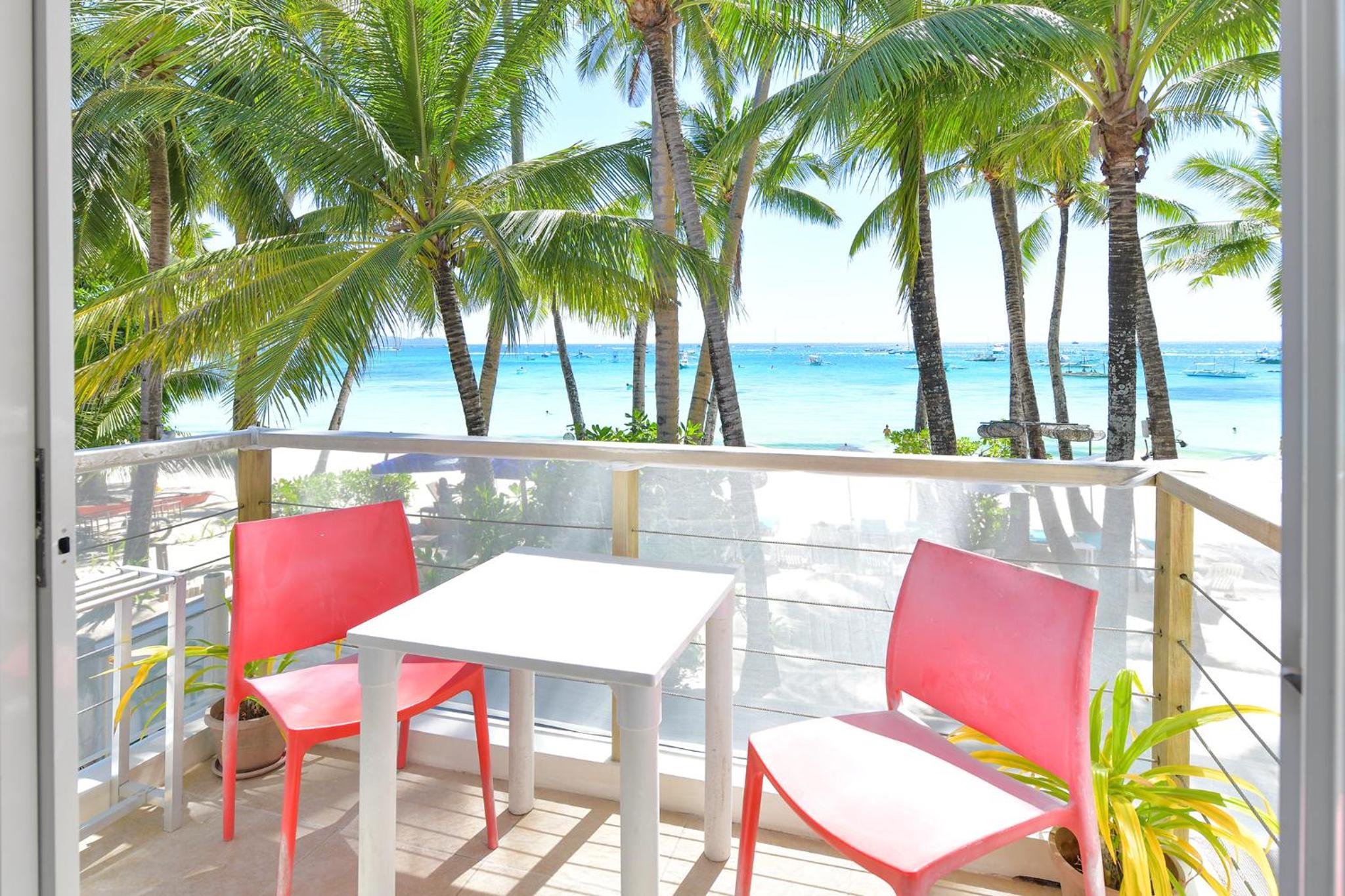 Oceanview Queen photo 2