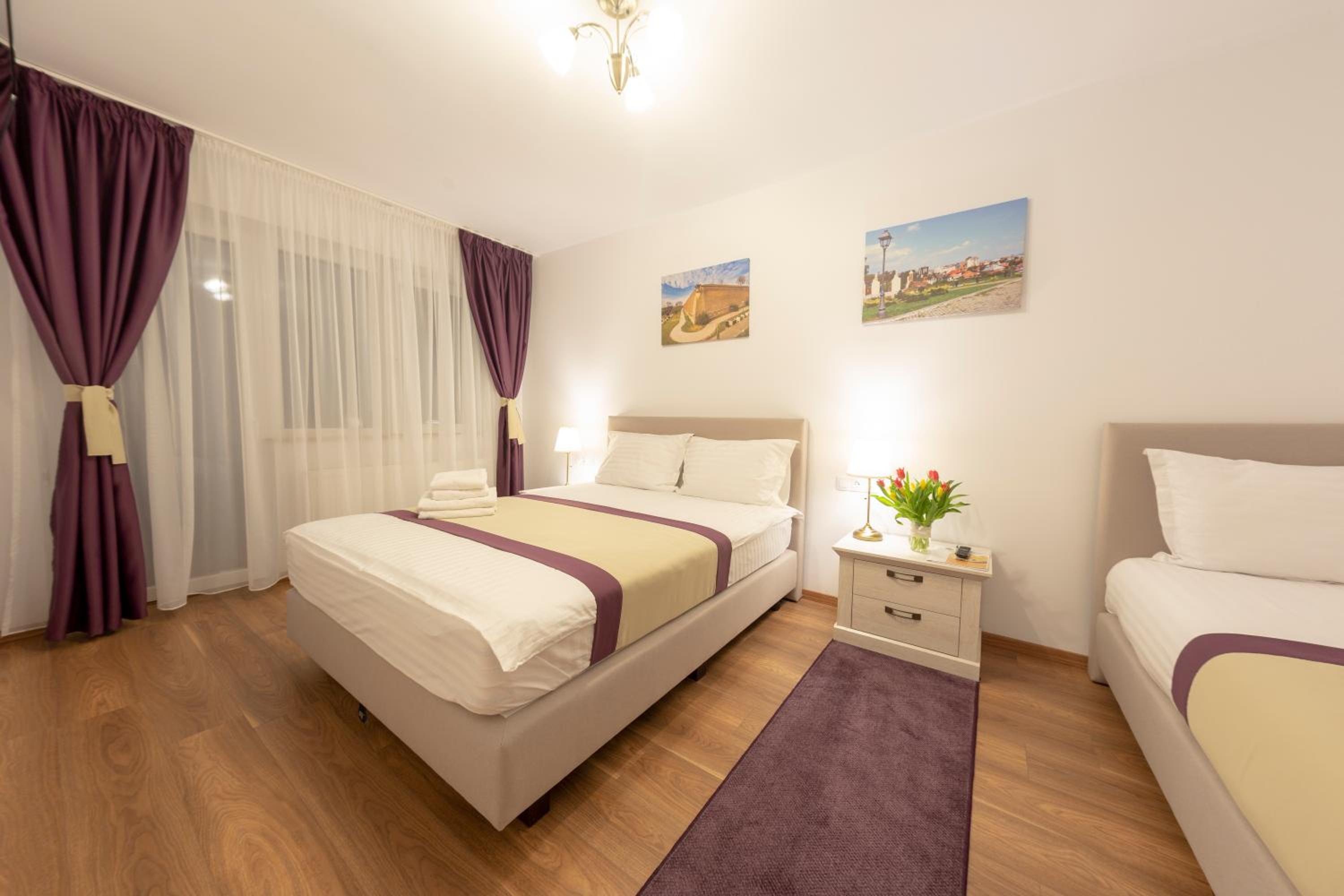 Double Room with Extra Bed photo 3