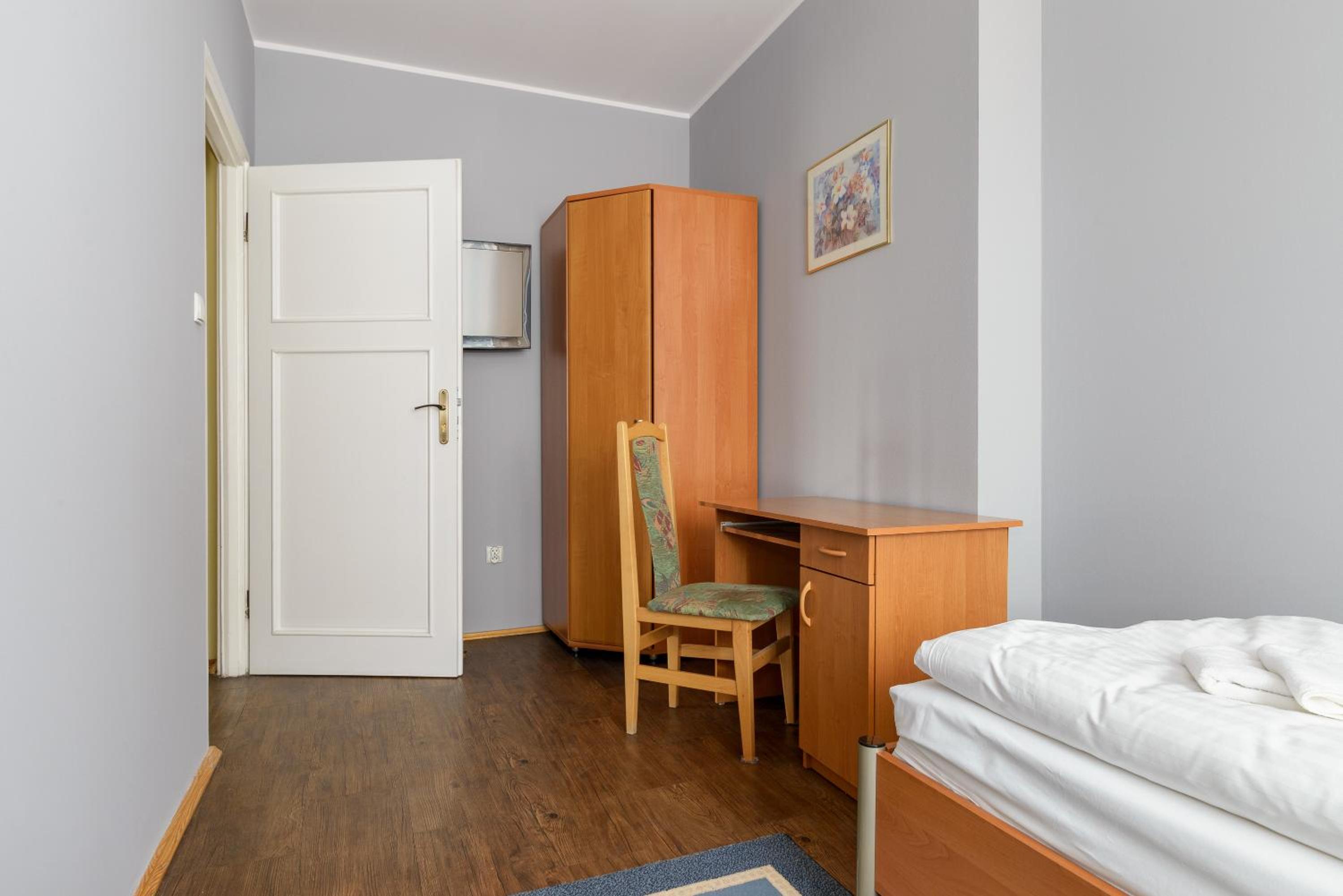 Single Room photo 1