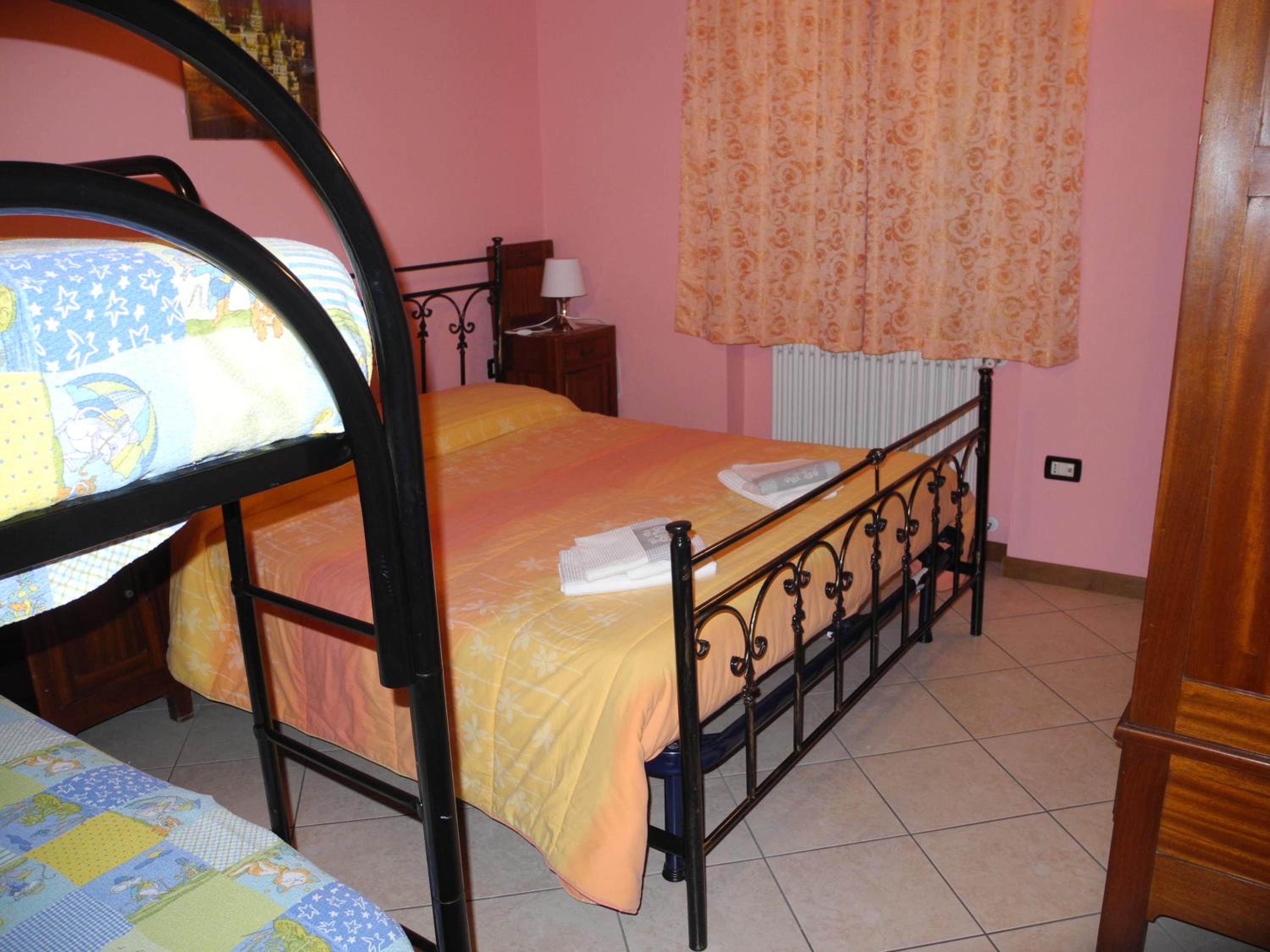 Apartment (4 Adults)